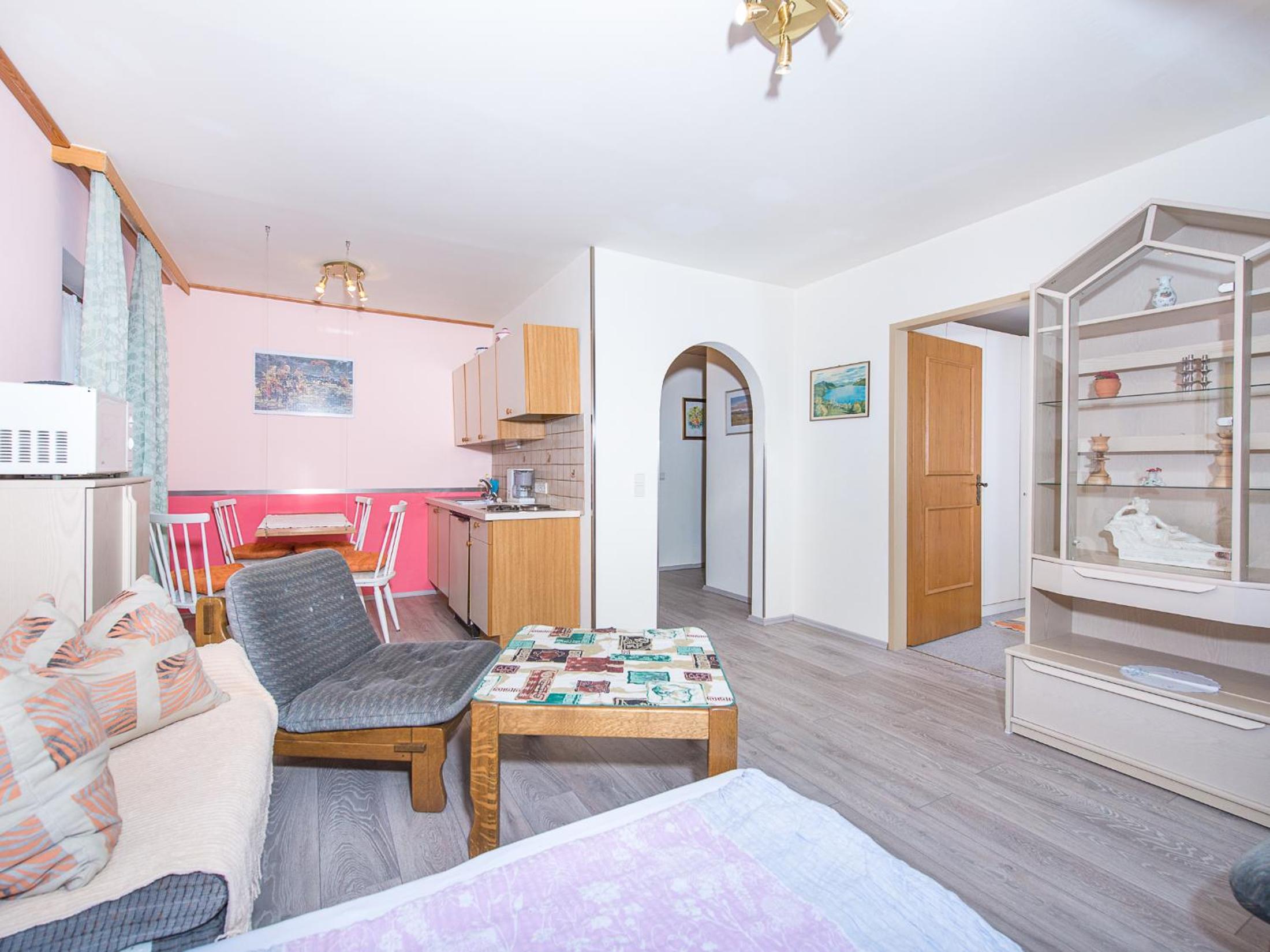 Apartment with Lake View photo 2