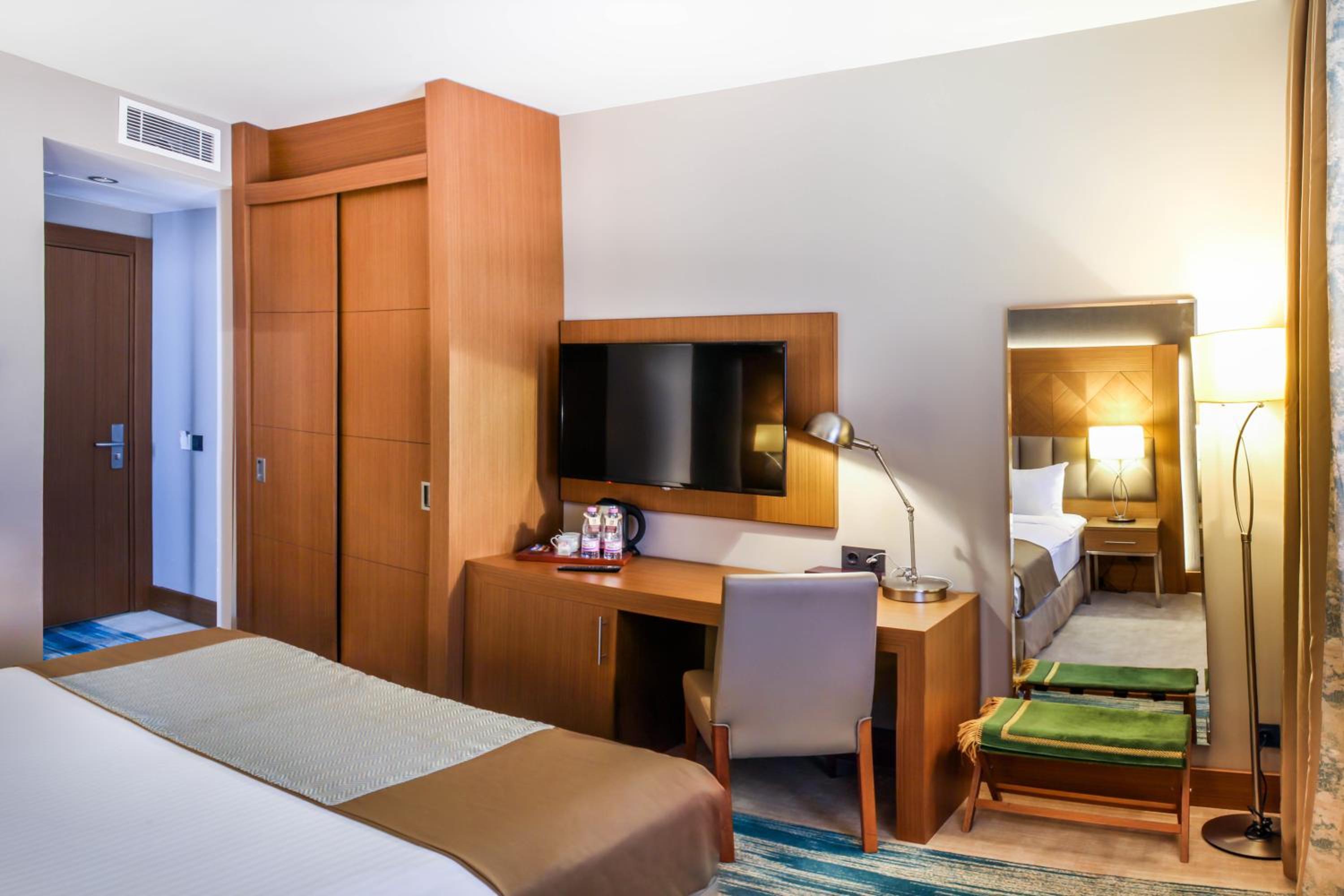 King Room