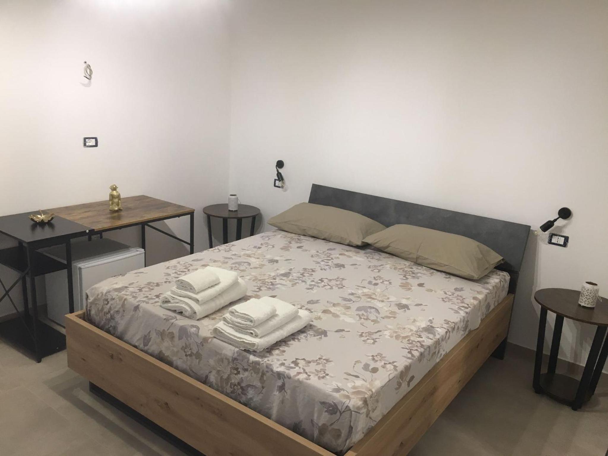 Large Double Room photo 1