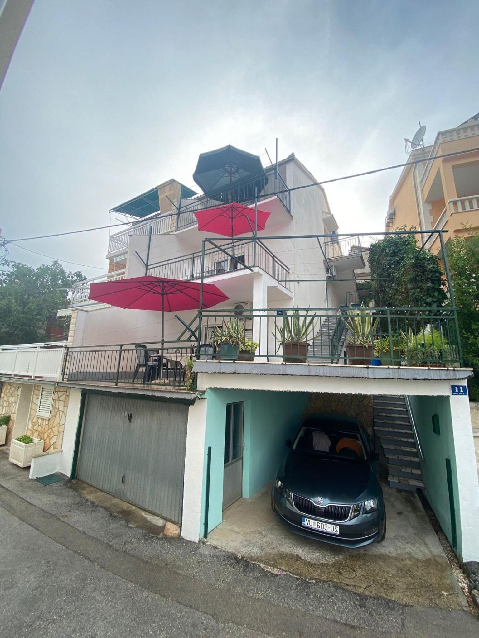 Apartment - Ground Floor photo 2
