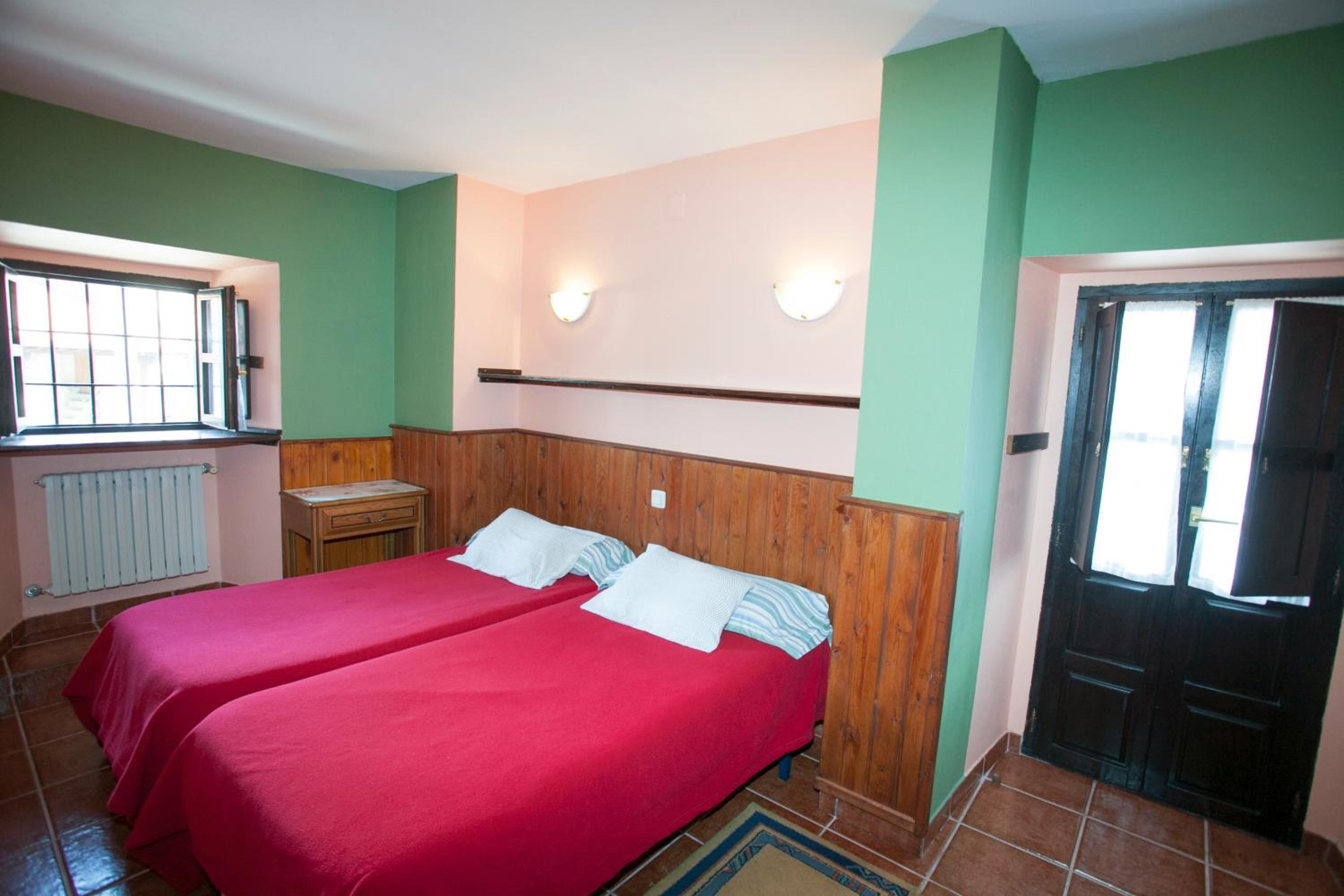 Two-Bedroom Suite photo 3