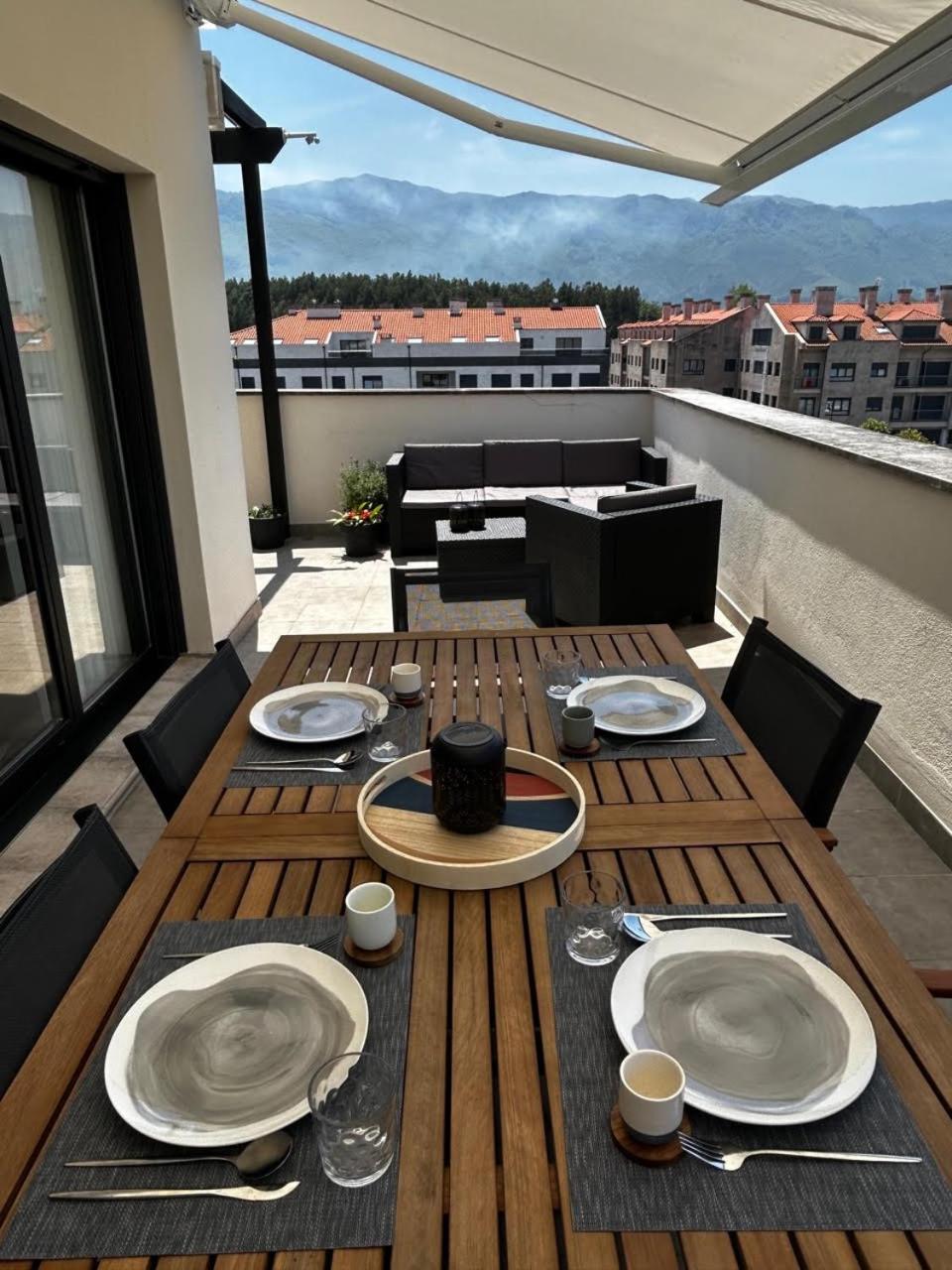 Penthouse Apartment photo 2