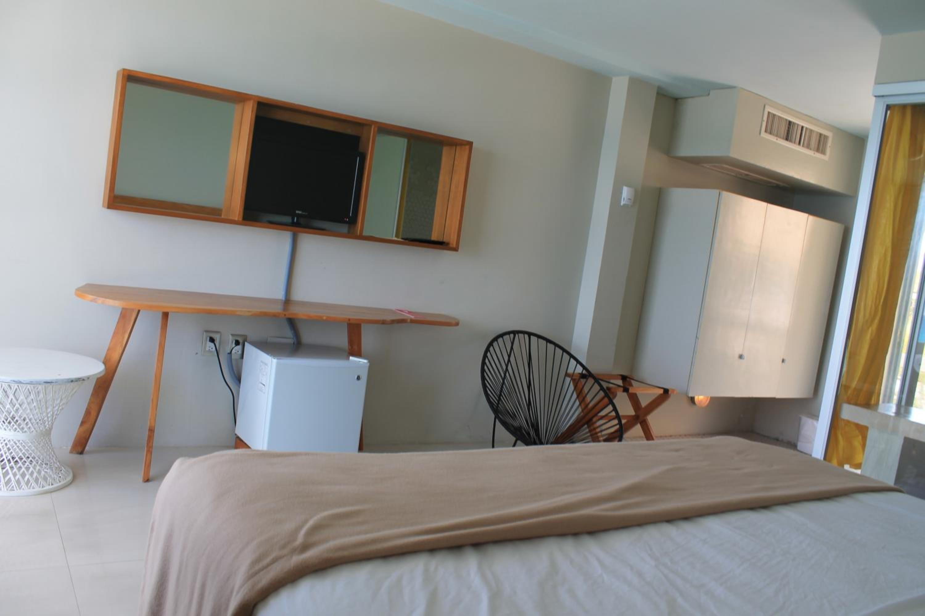 Room with Ocean View - Photo 31