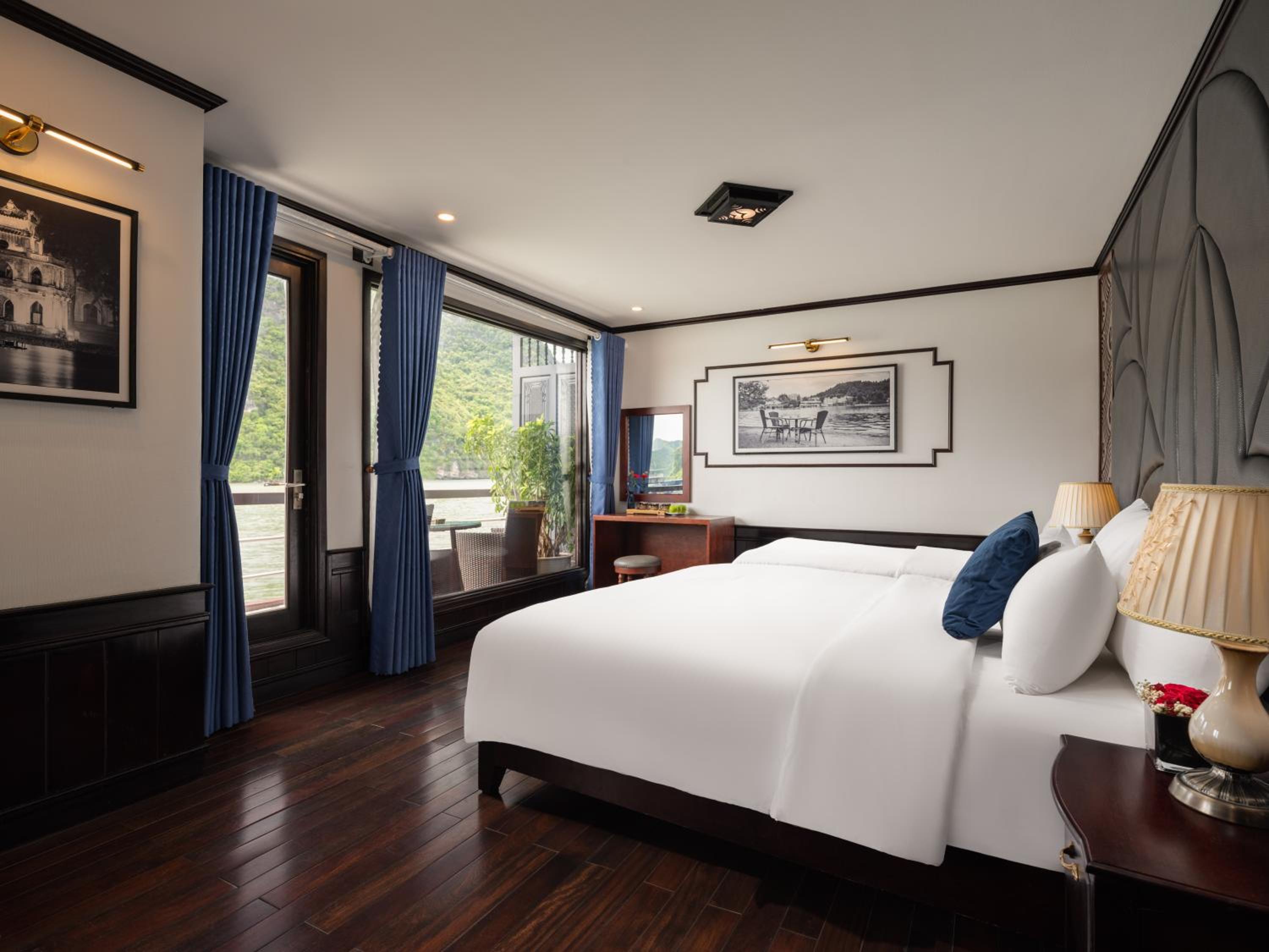 Triple Junior Suite Ocean View With Private Balcony photo 1