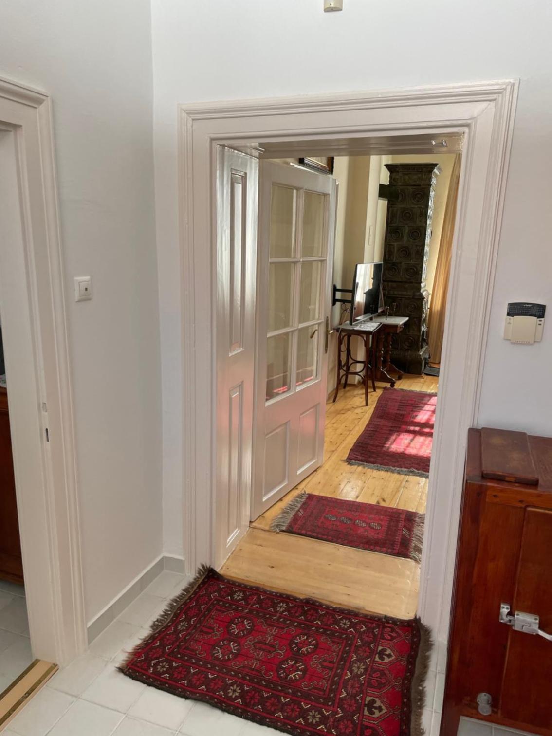 Two-Bedroom Apartment - Photo 3