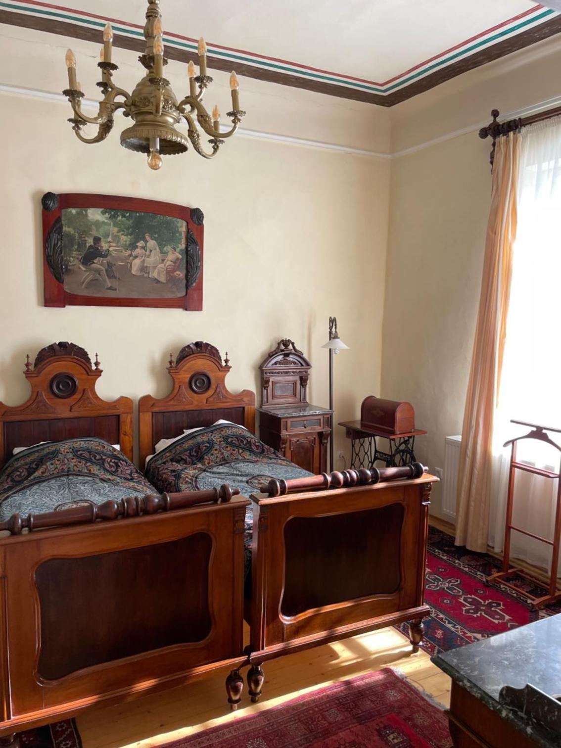 Two-Bedroom Apartment - Photo 7