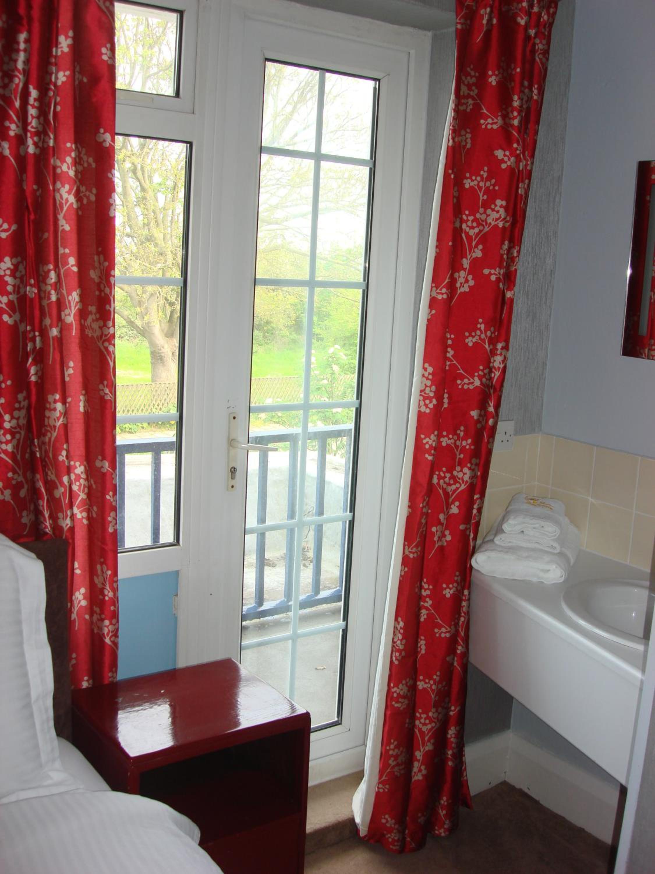 Standard Single Room with Sea View photo 3