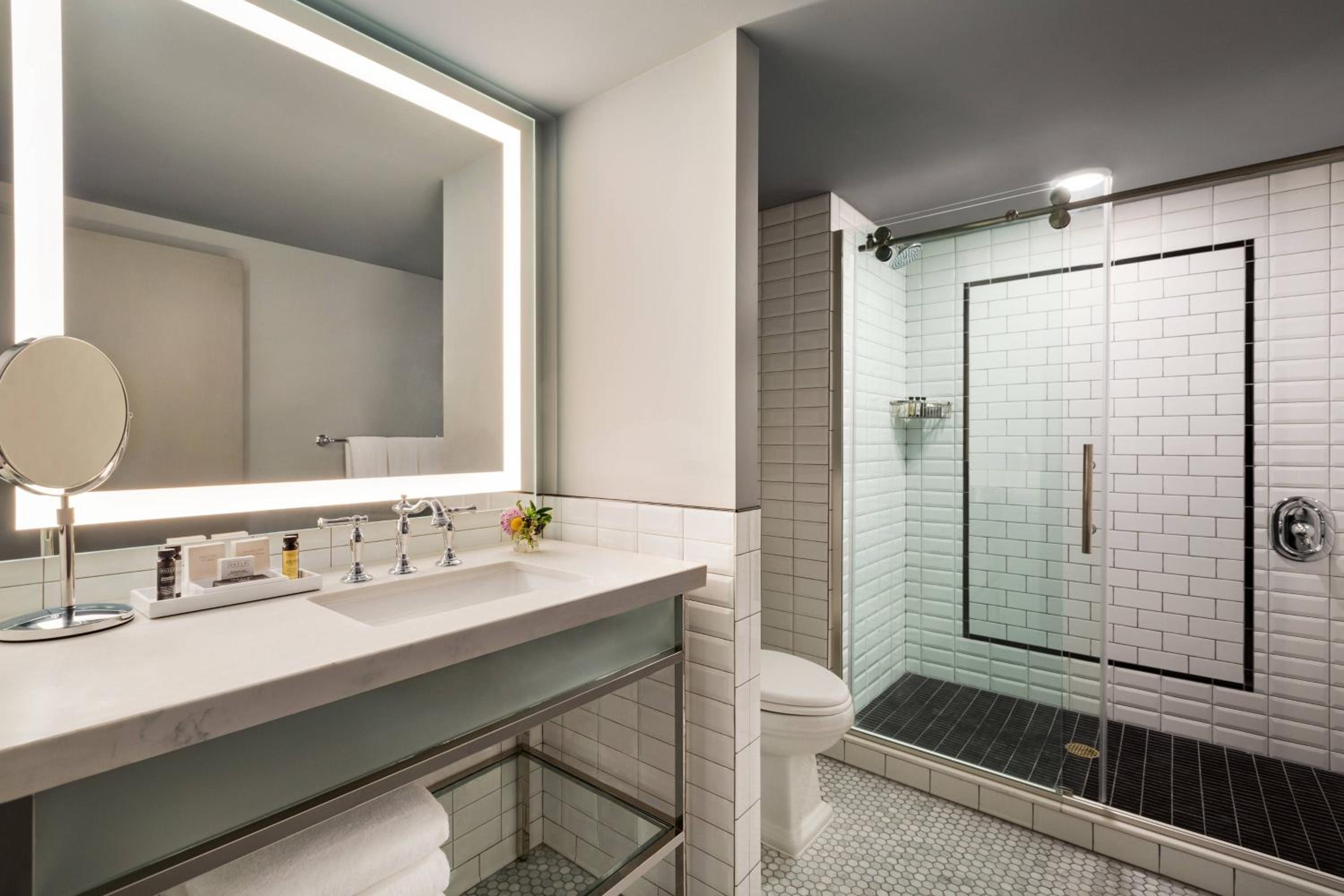 King Suite photo 2