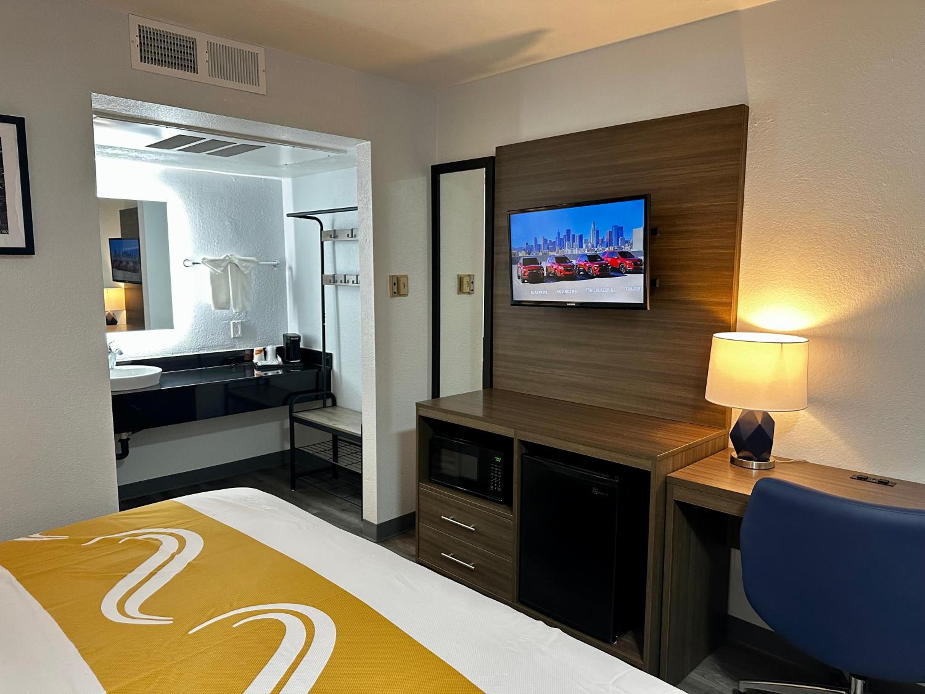 King Room - Disability Access/Non Smoking  photo 3