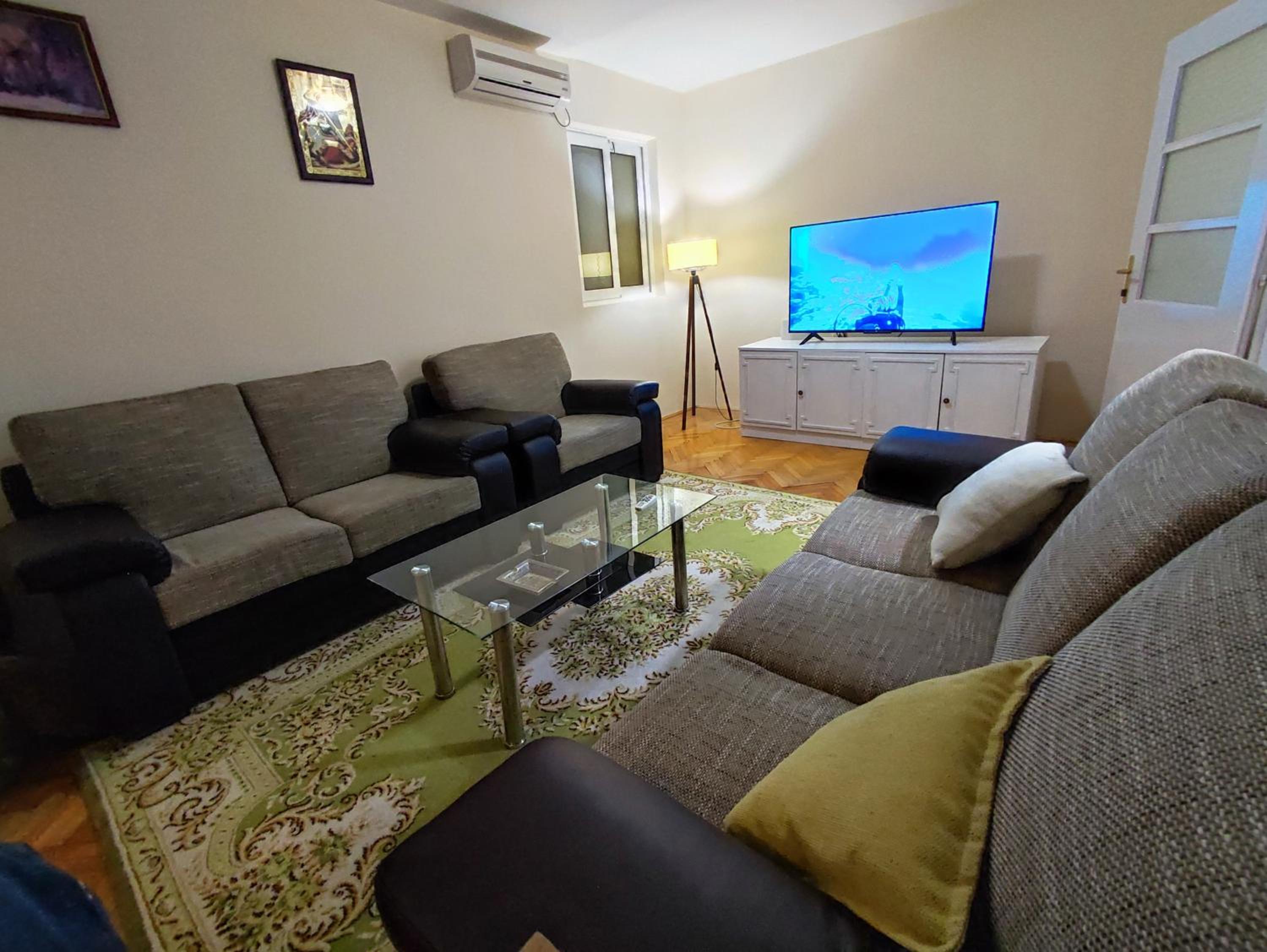 Two-Bedroom Apartment photo 2