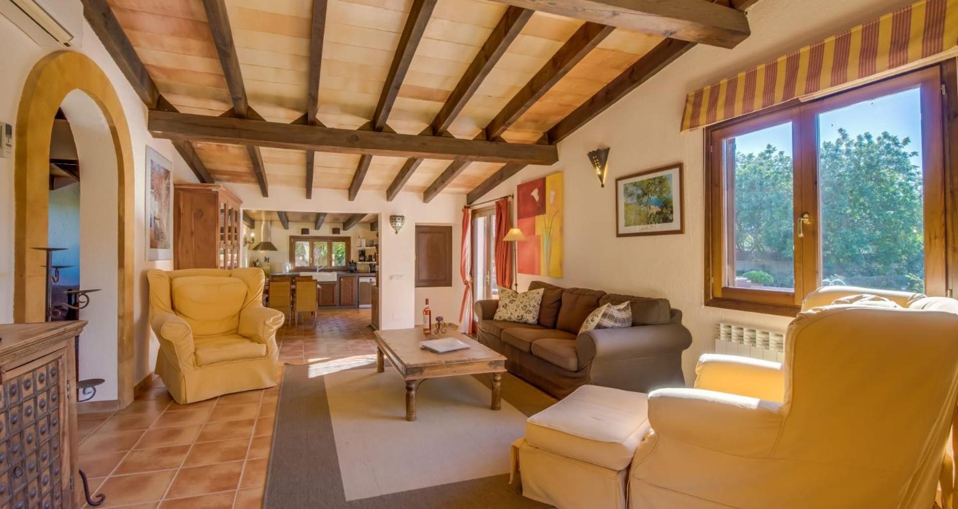 Three-Bedroom House photo 2