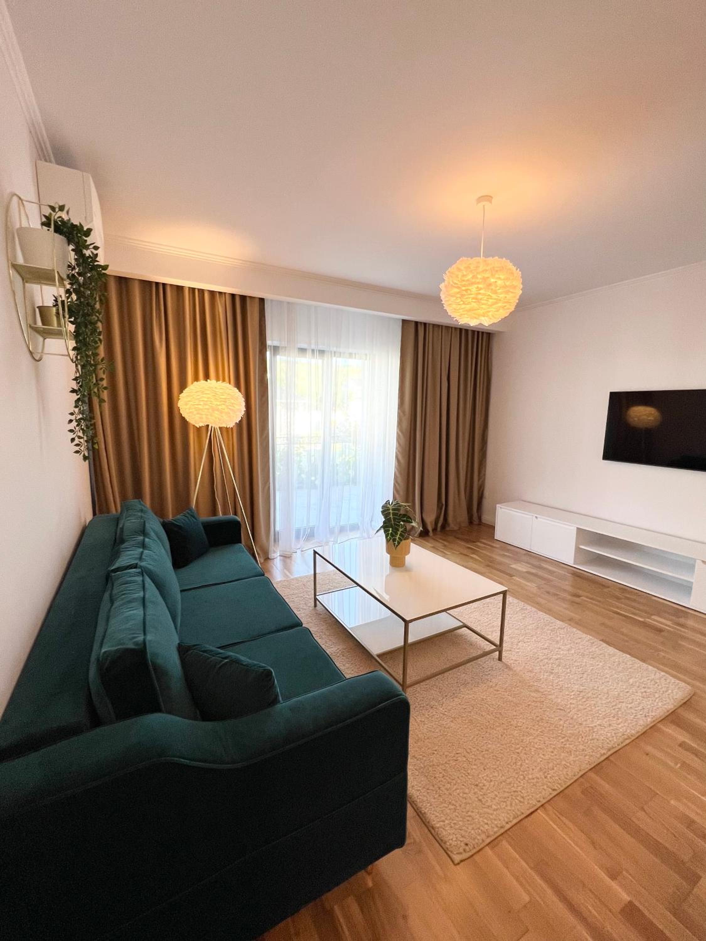 Apartment with Terrace - Photo 3