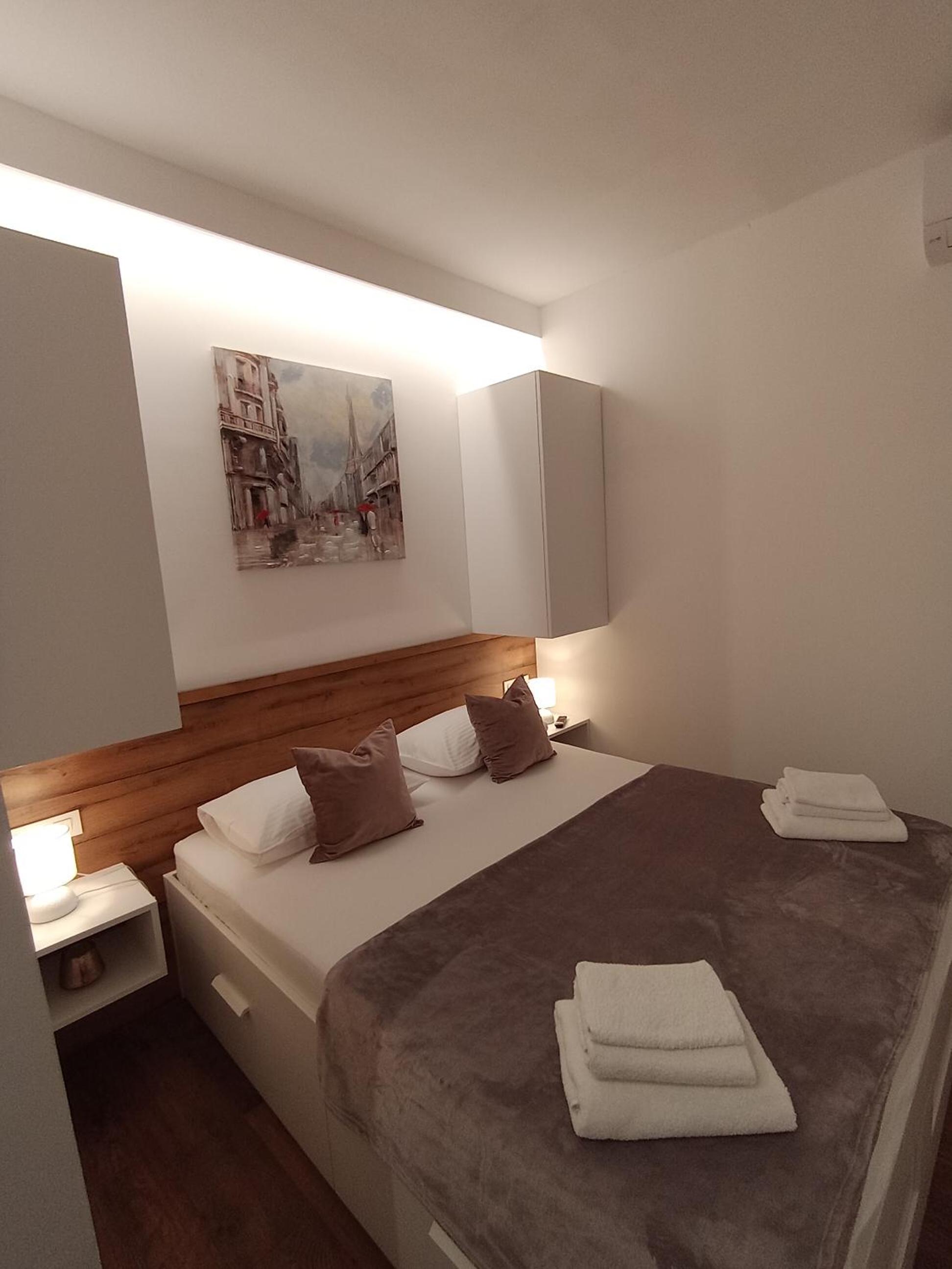 Three-Bedroom Villa photo 2