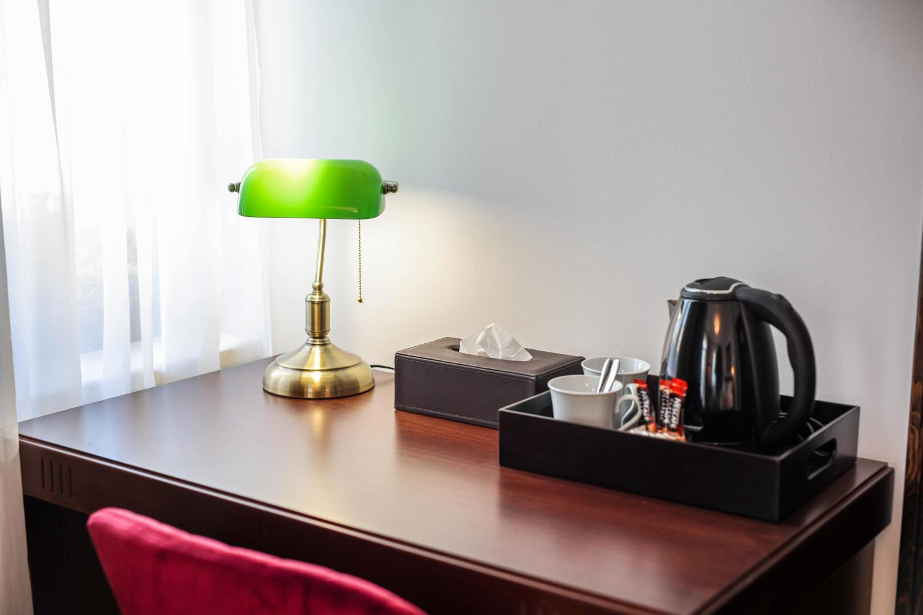 Deluxe Double Room with Balcony - Photo 8