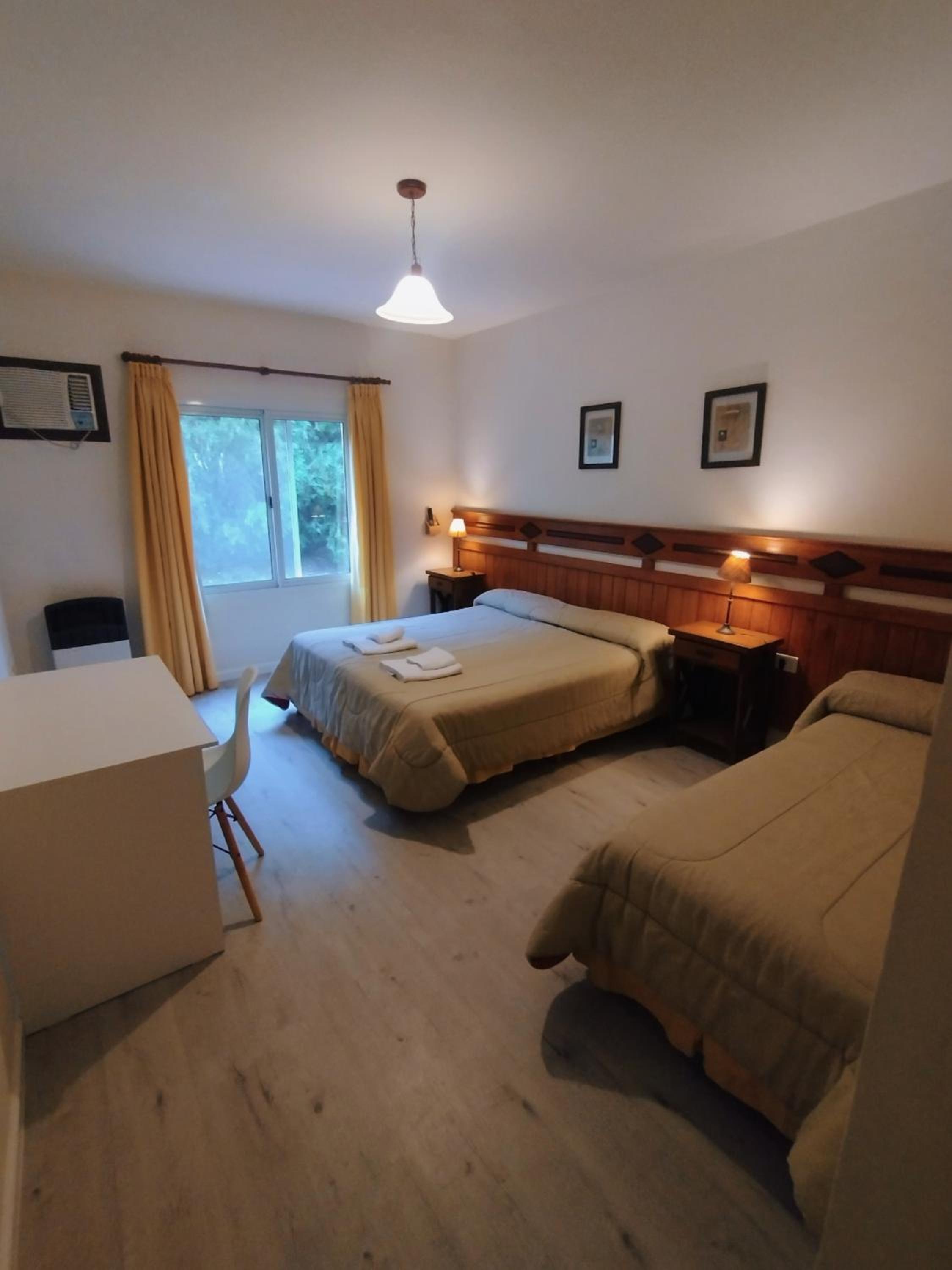 Triple Room