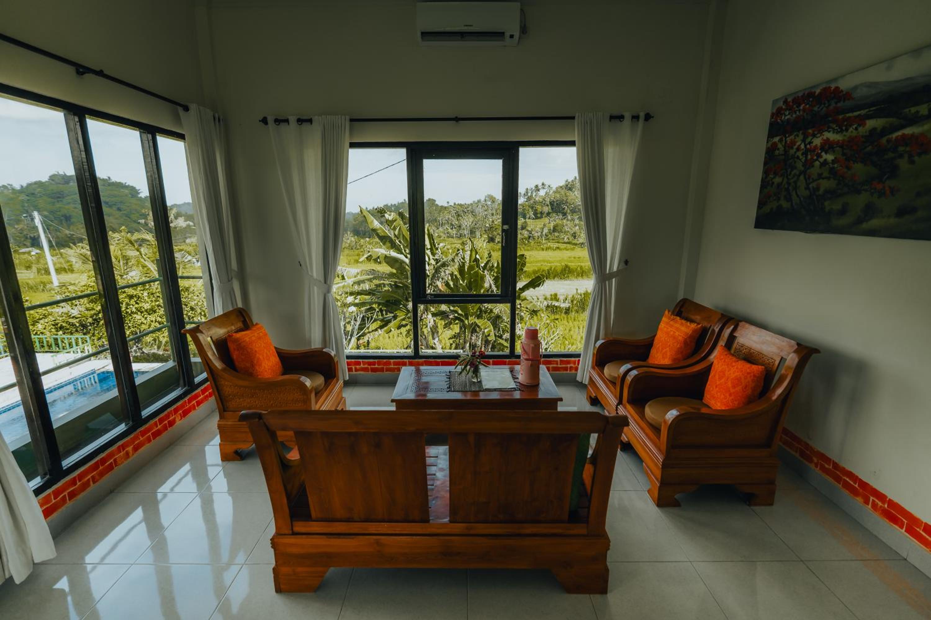 Queen Room with Garden View - Photo 59