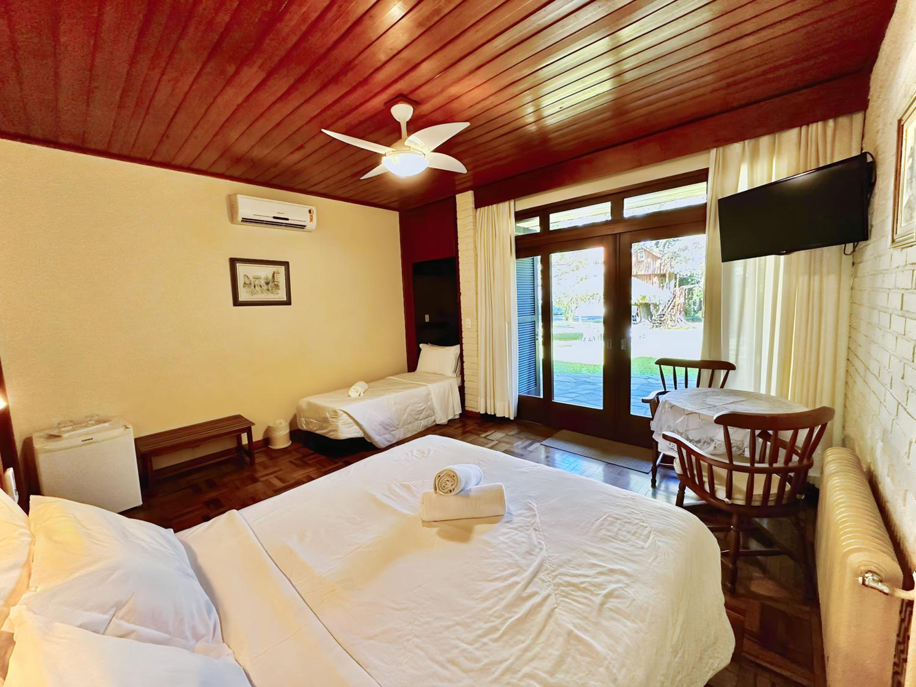 Triple Room with Garden View photo 1
