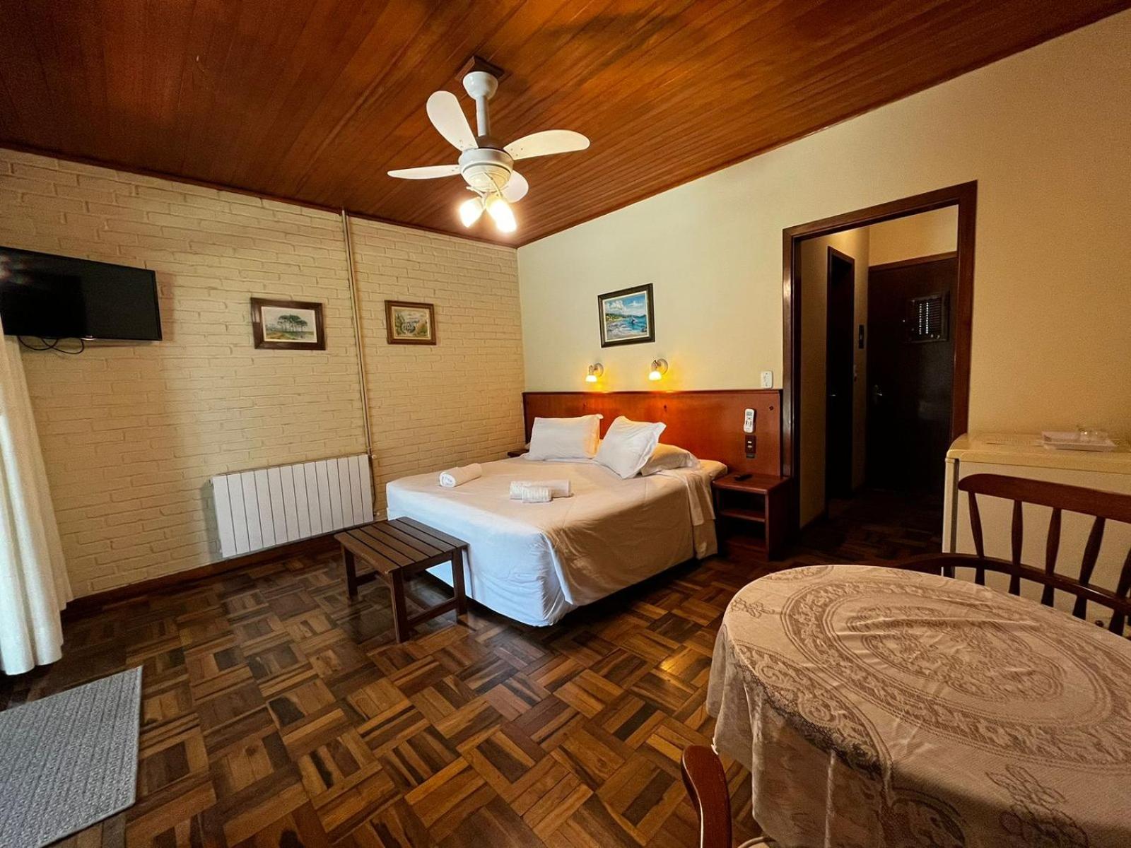 Triple Room with Garden View photo 2
