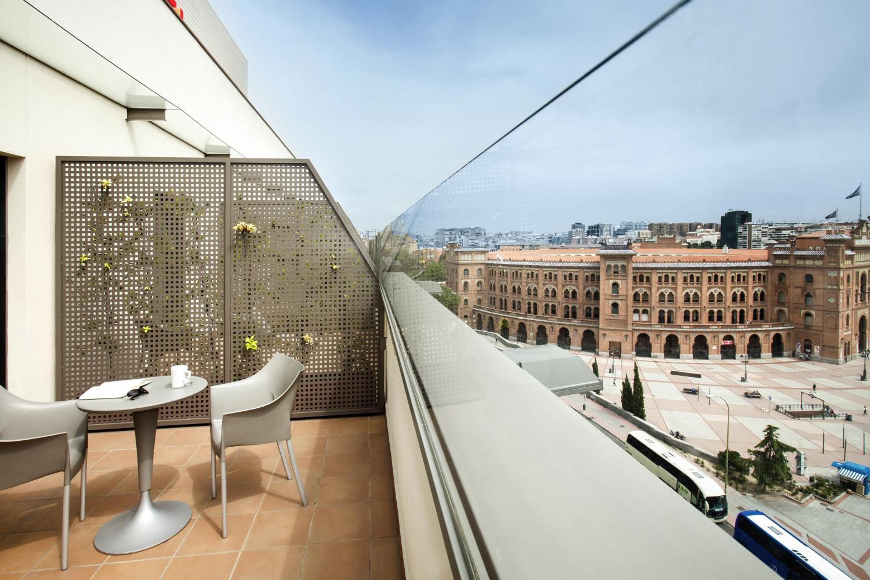 Room with Terrace - Photo 2