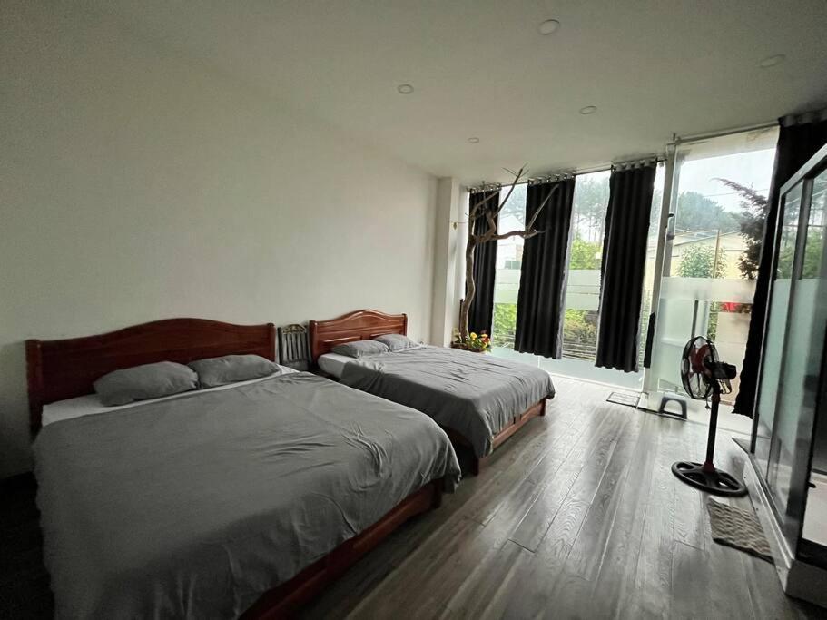 Four-Bedroom House photo 3