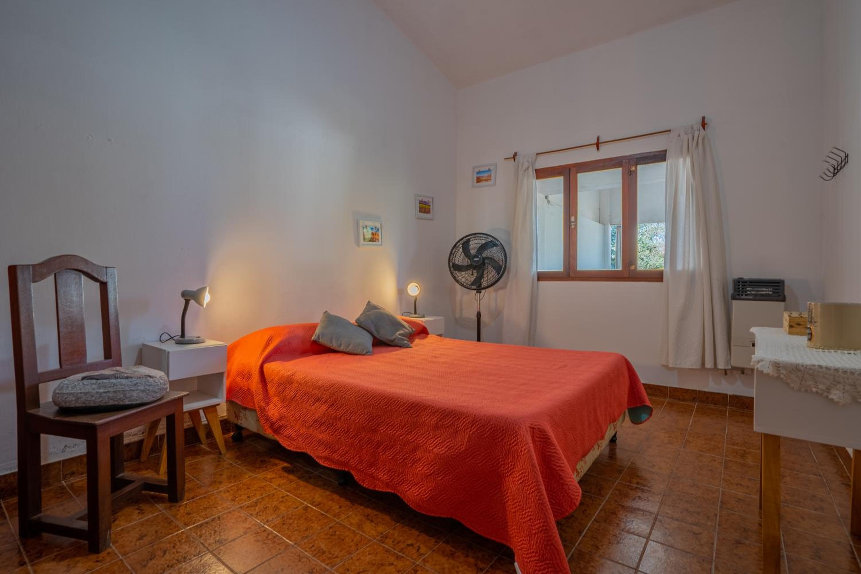 Standard Double Room With Shared Bathroom photo 1