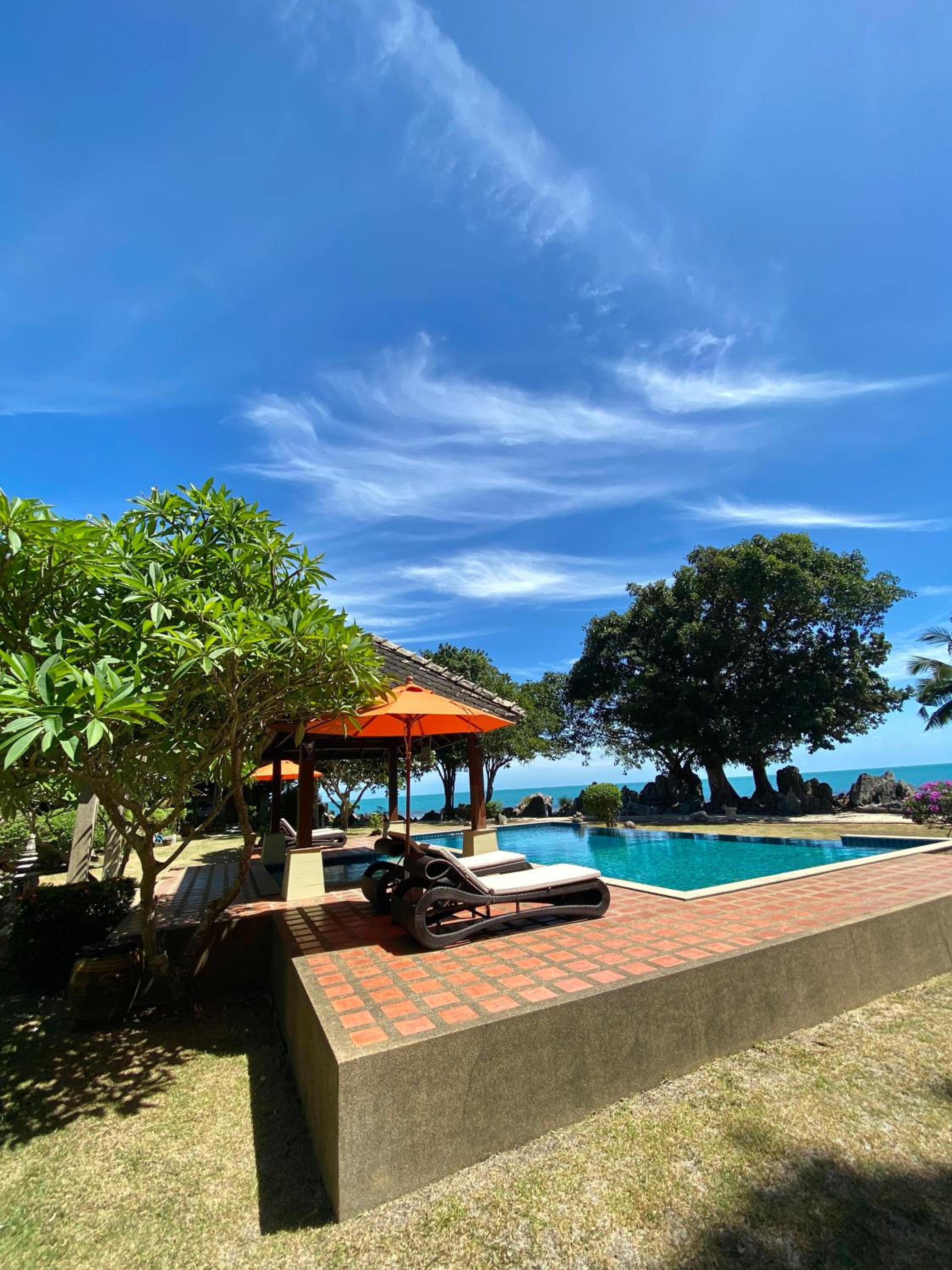 Three-Bedroom Villa photo 2