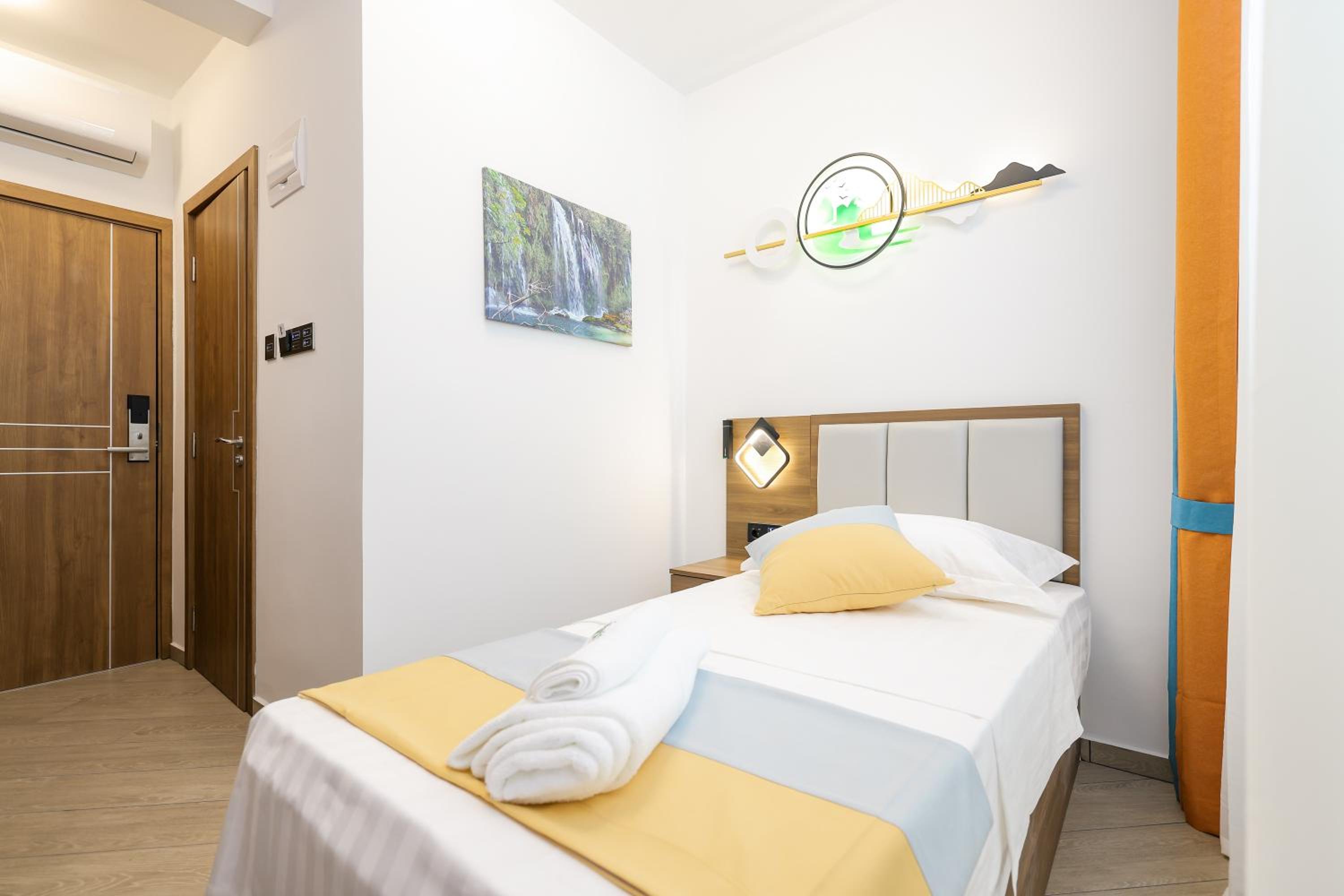 Deluxe Single Room photo 1