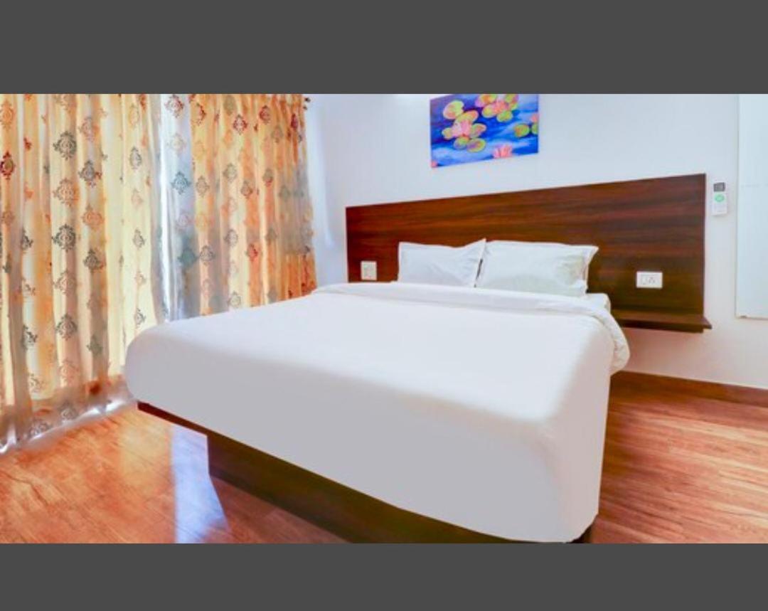Double Room with Balcony photo 3