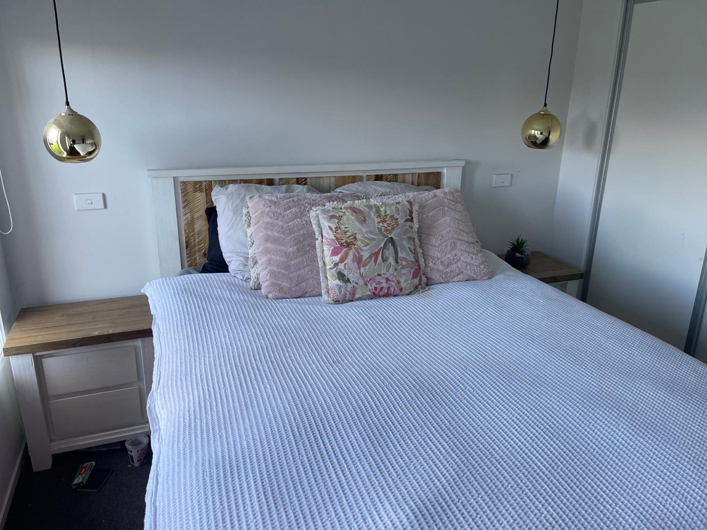 Four-Bedroom House photo 1
