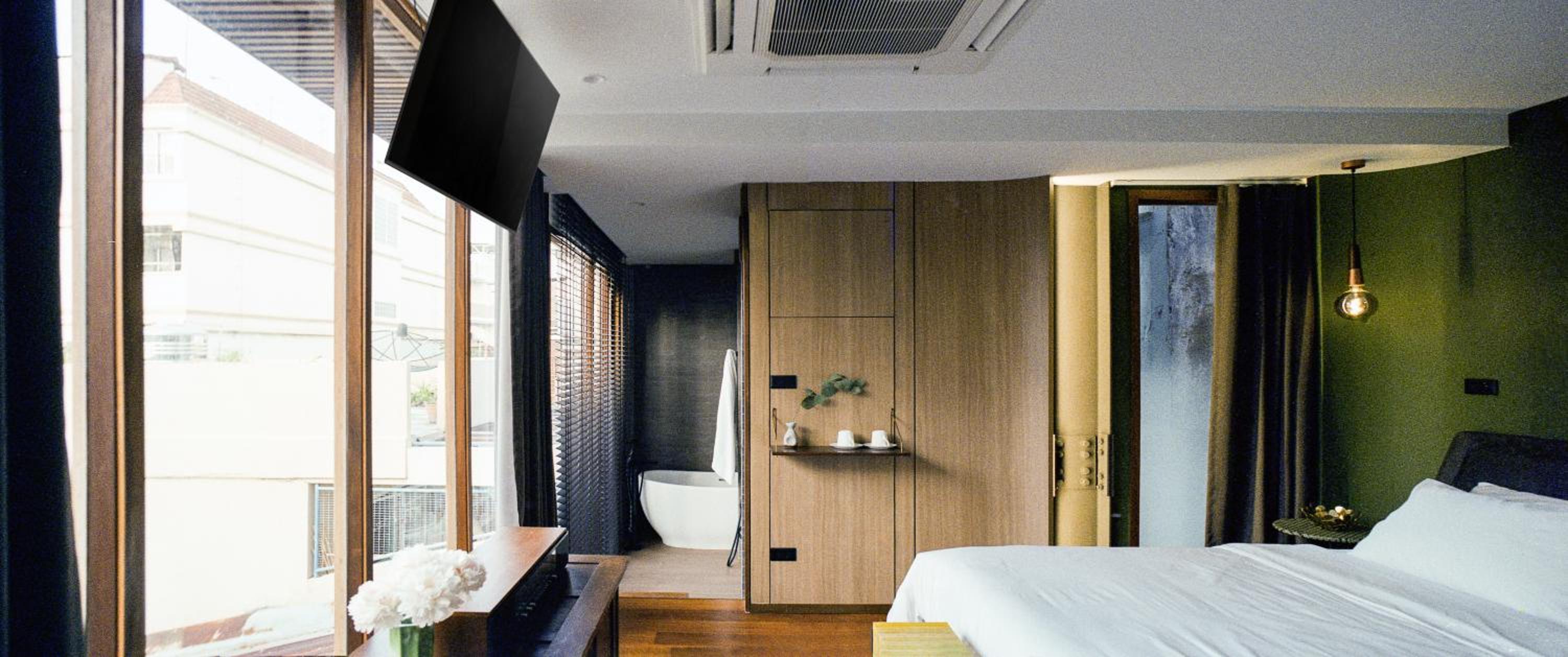 Superior King Room photo 1