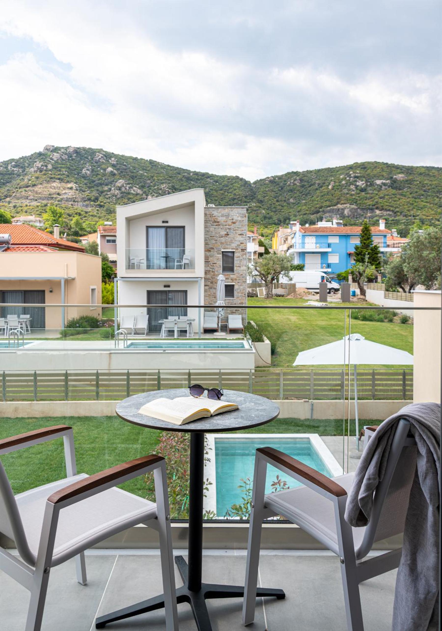 Villa with Private Pool photo 3