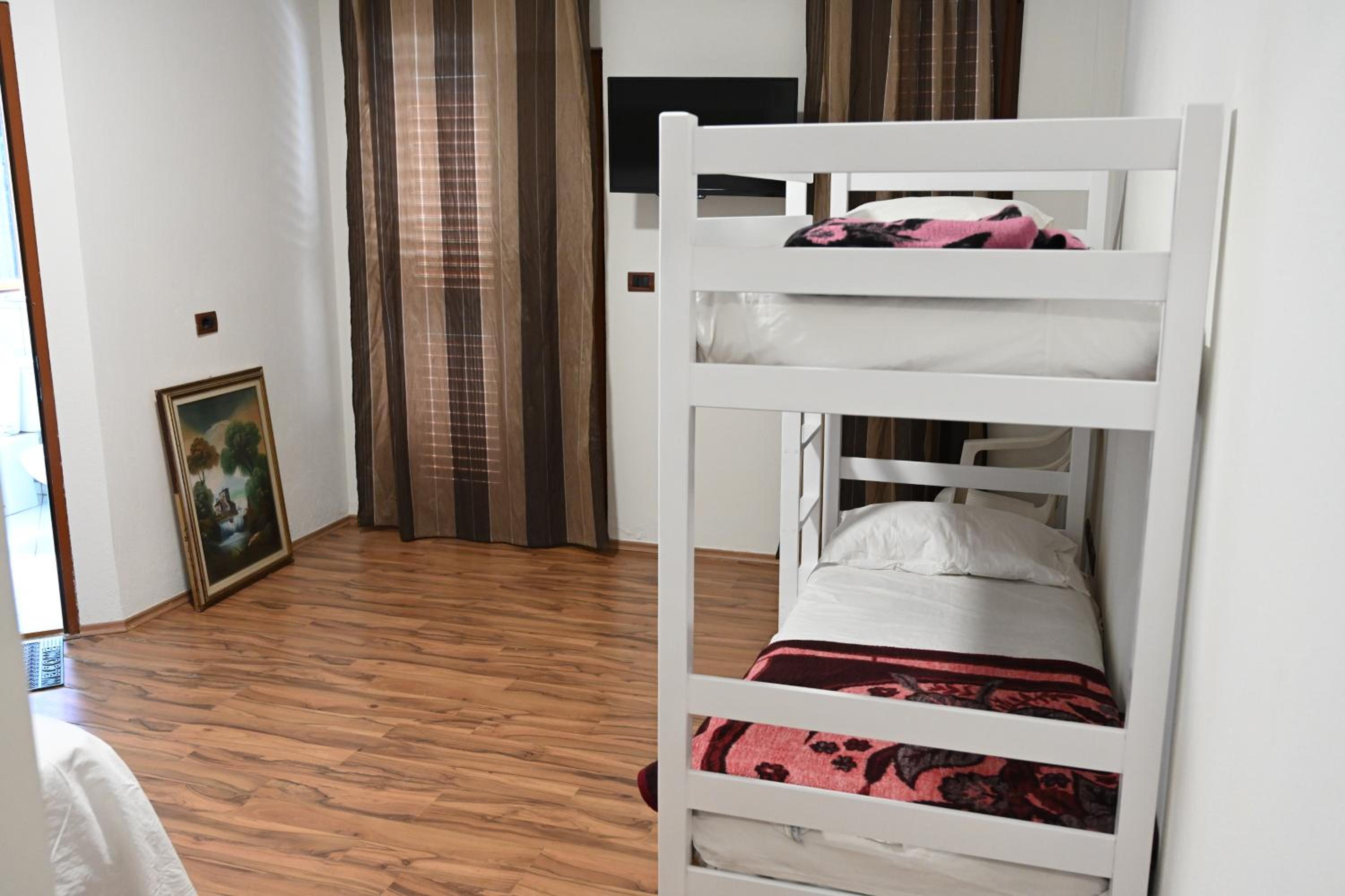 Comfort Quadruple Room photo 1