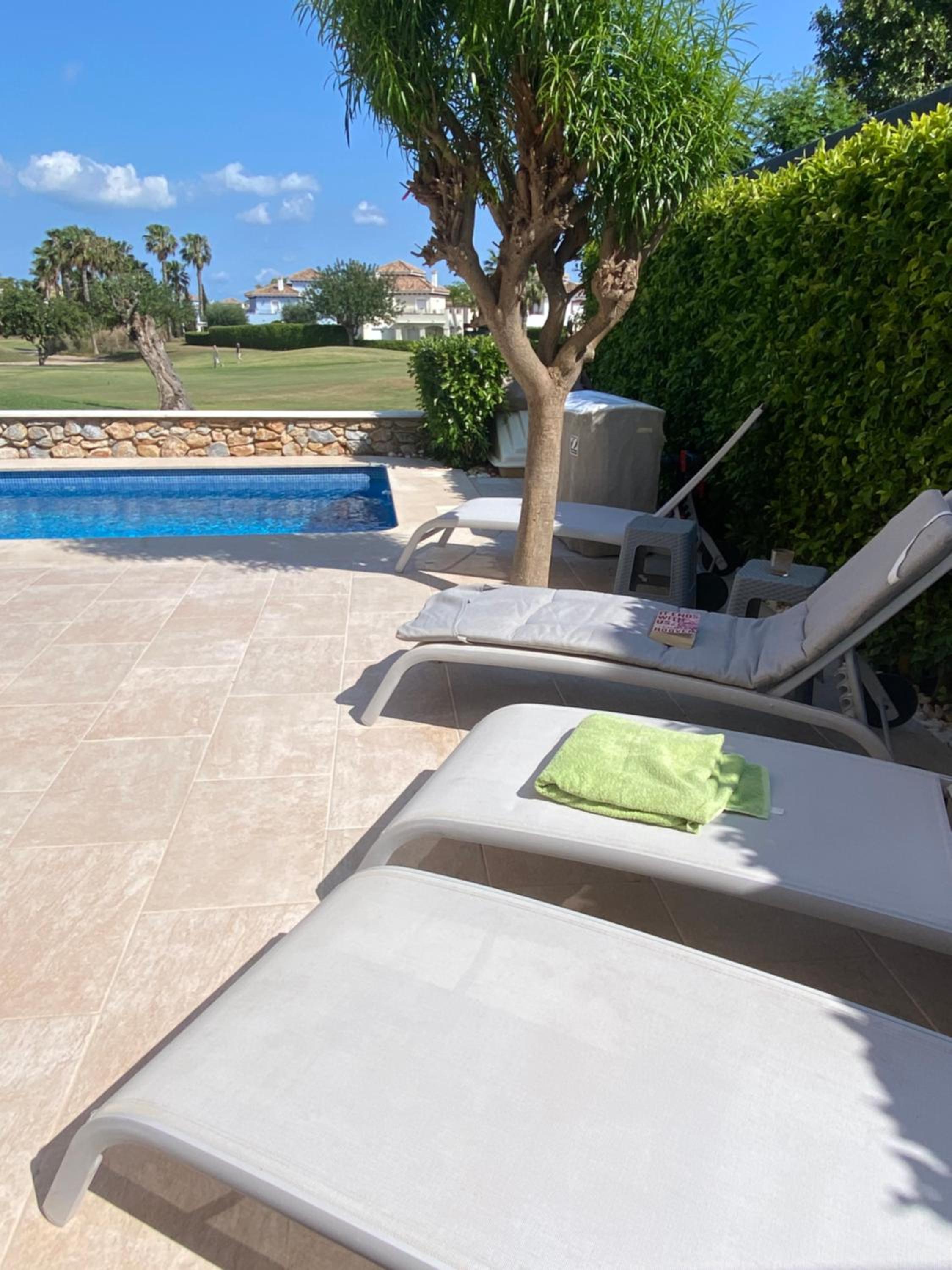 Villa with Private Pool - Photo 24