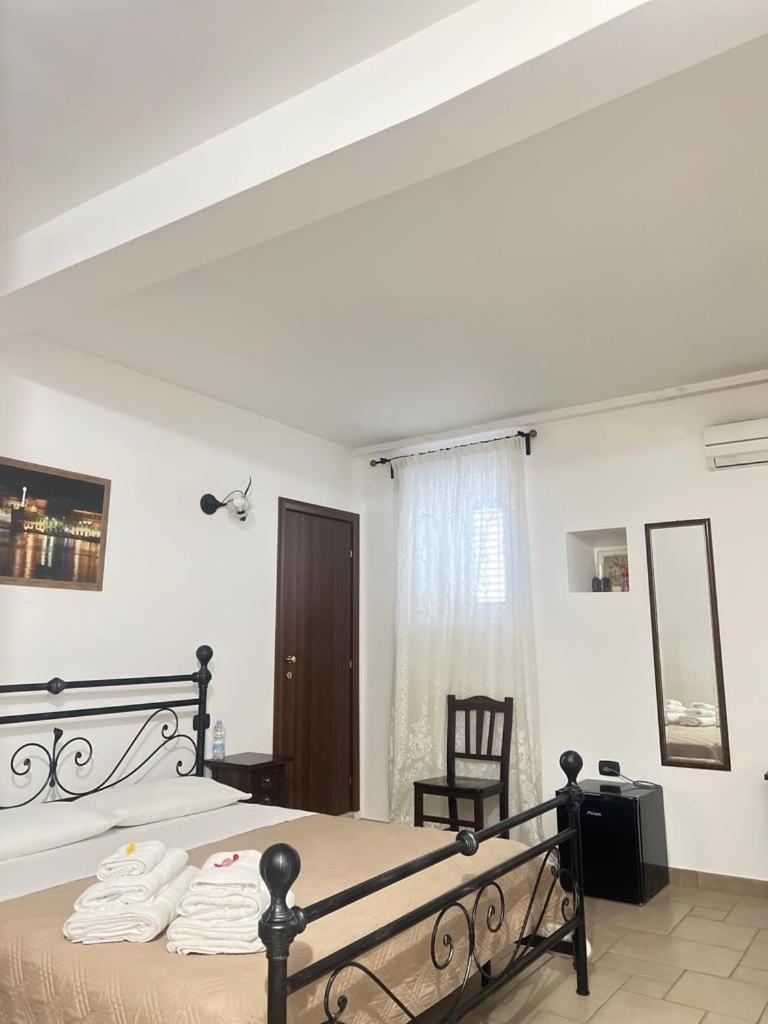 Triple Room With Private Bathroom photo 3