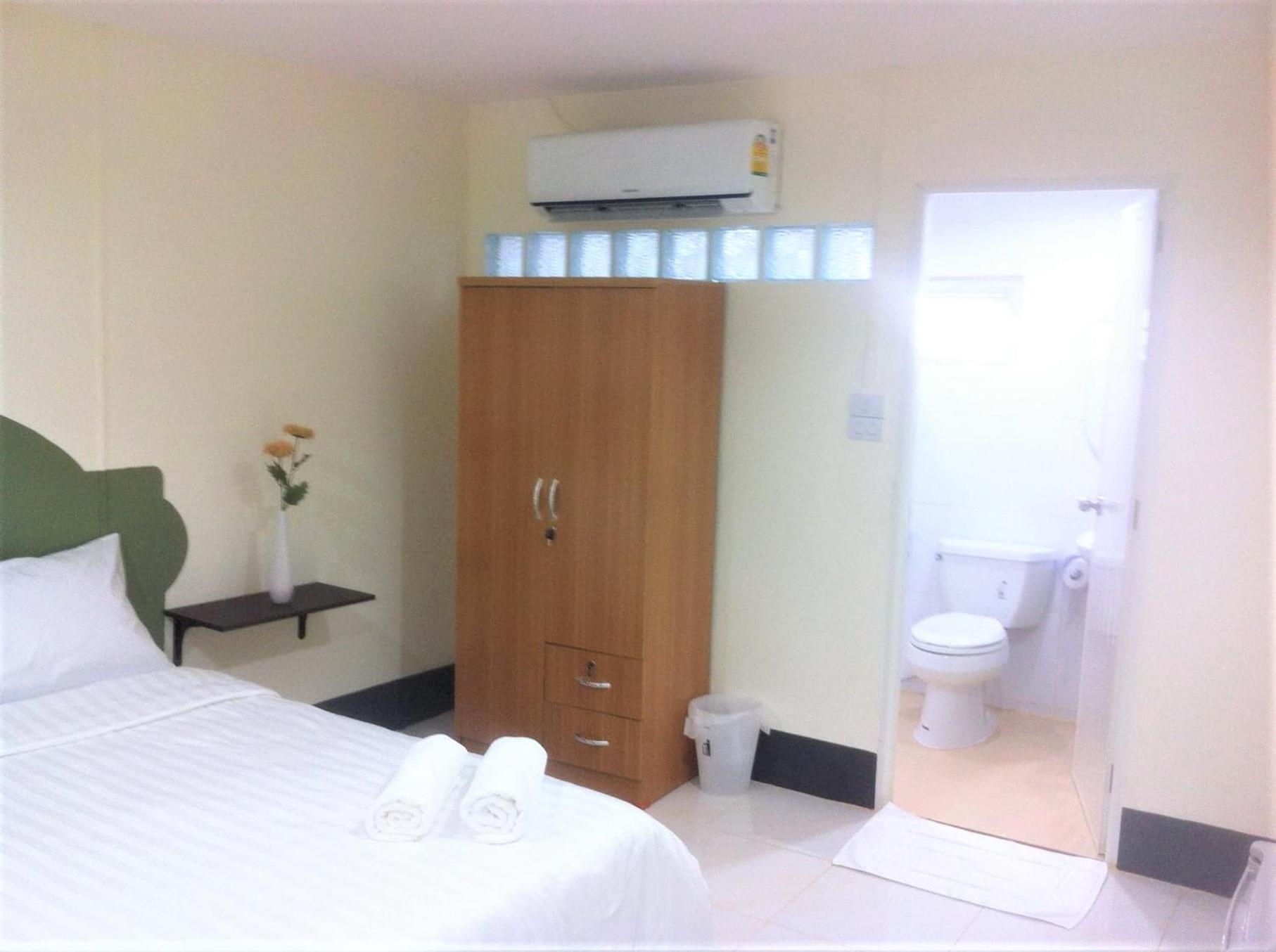 Queen Room - Photo 2