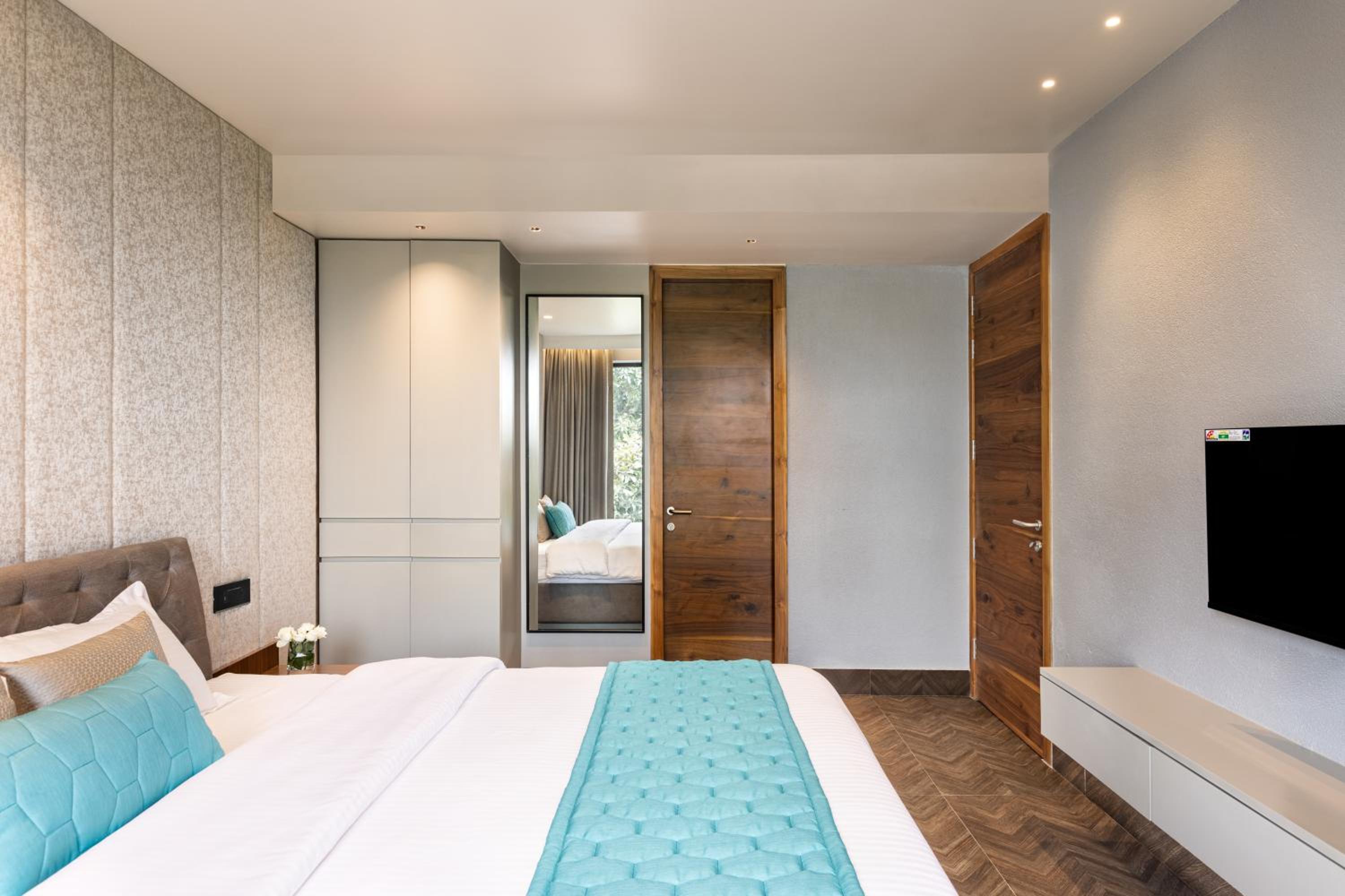 Suite With Garden View photo 2