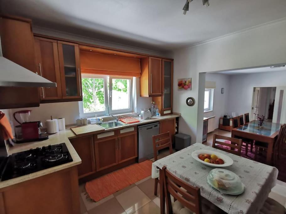 Three-Bedroom House photo 3