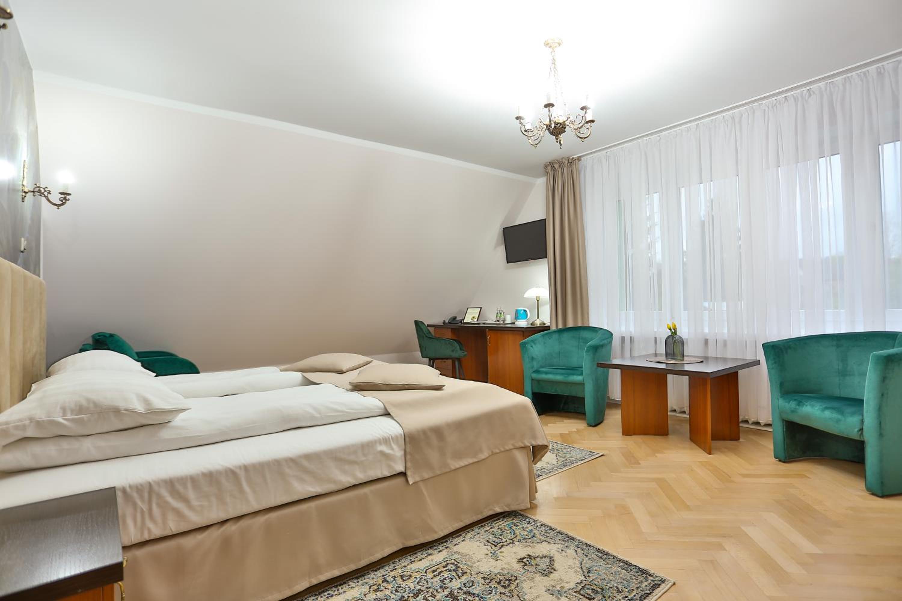 Superior Double Room - Photo 10
