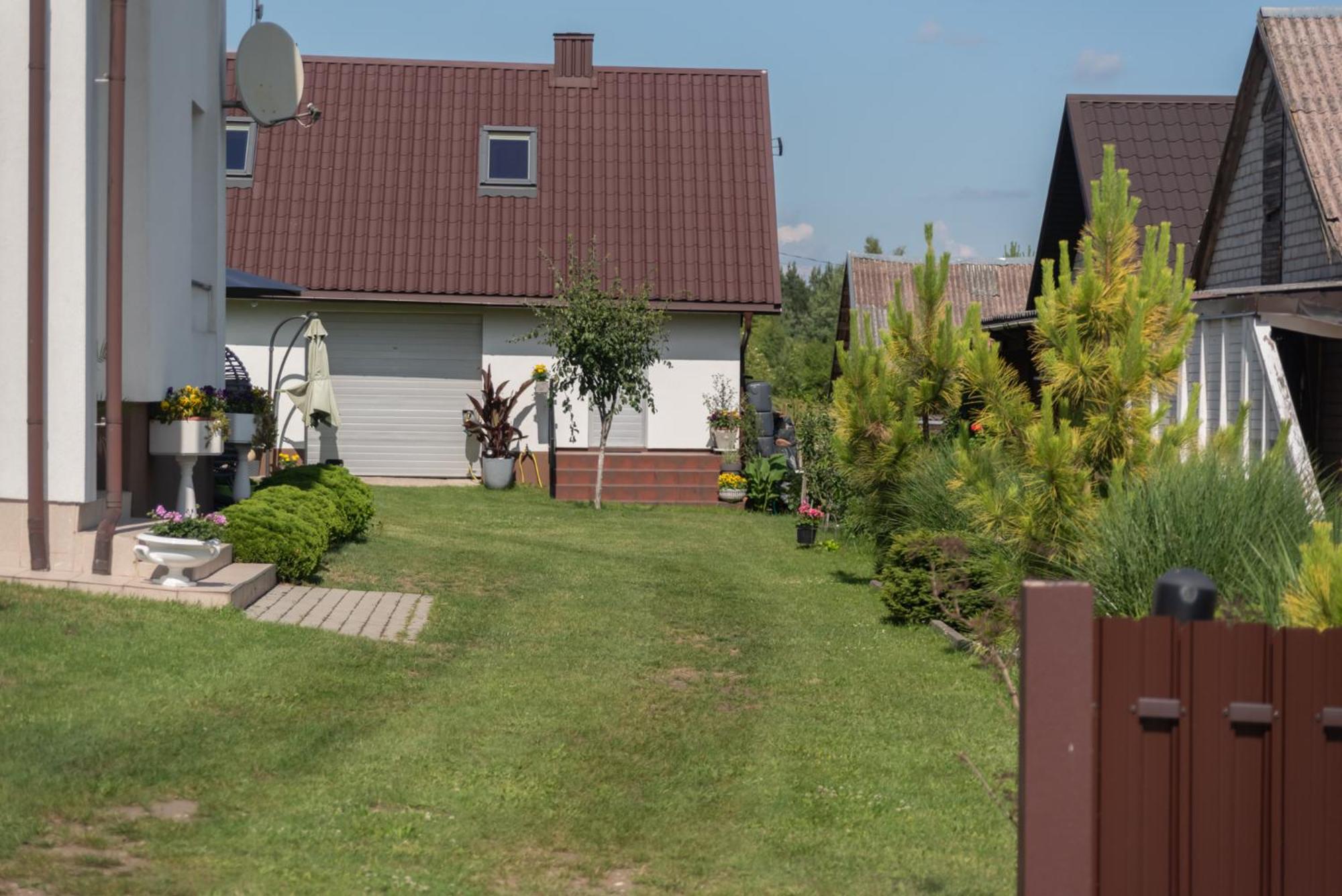 One-Bedroom House - Photo 3