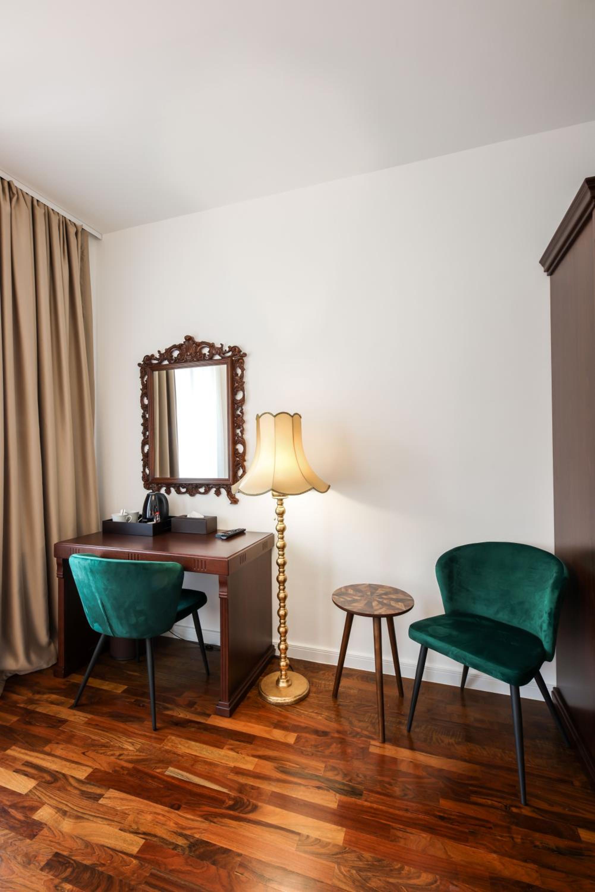 Double Room - Photo 3