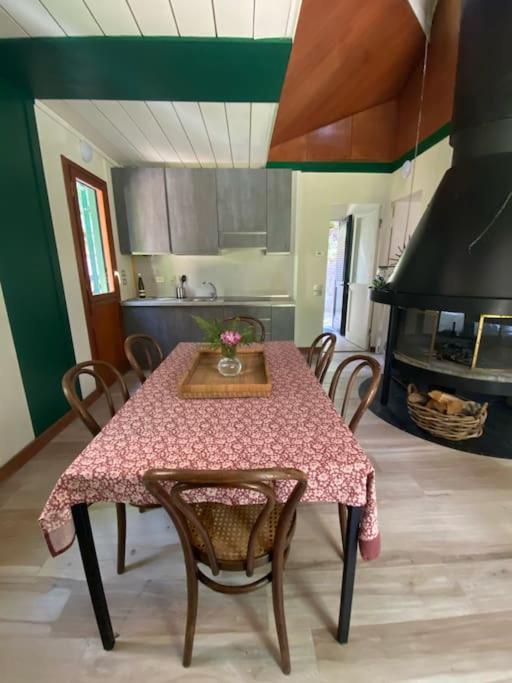 One-Bedroom House photo 3