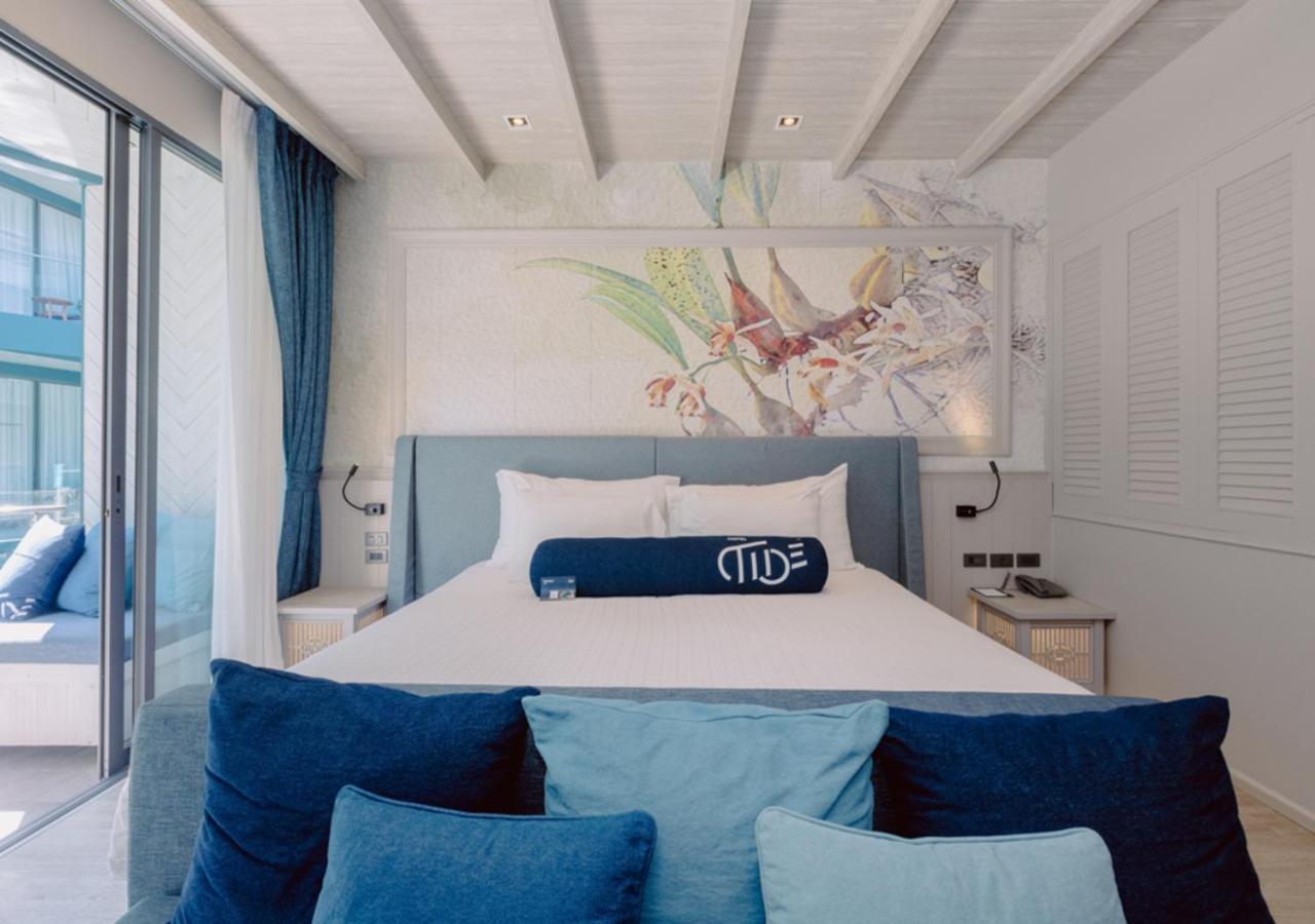 Deluxe Room with Balcony