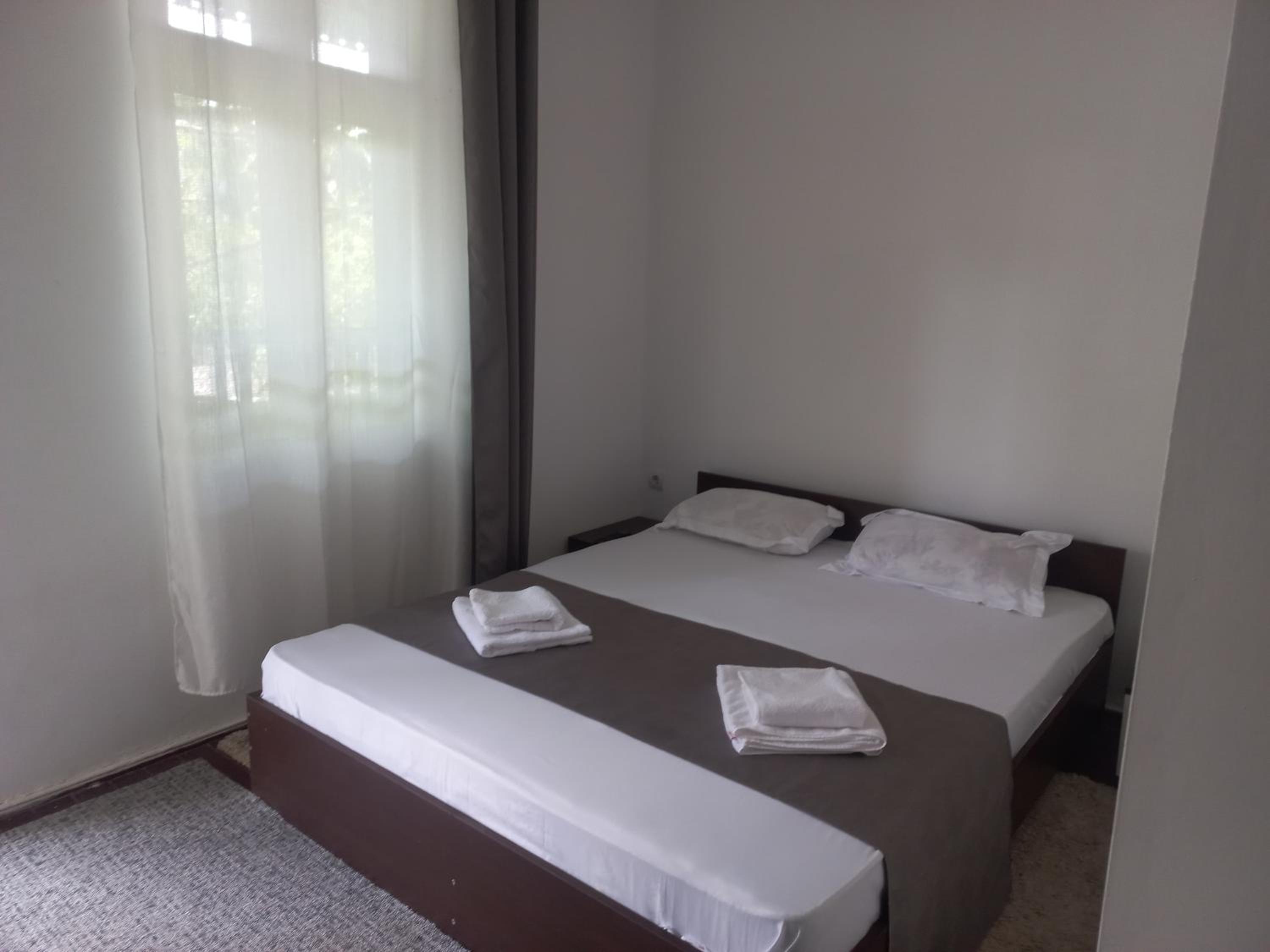 Deluxe Room (2 Adults + 1 Child) photo 3