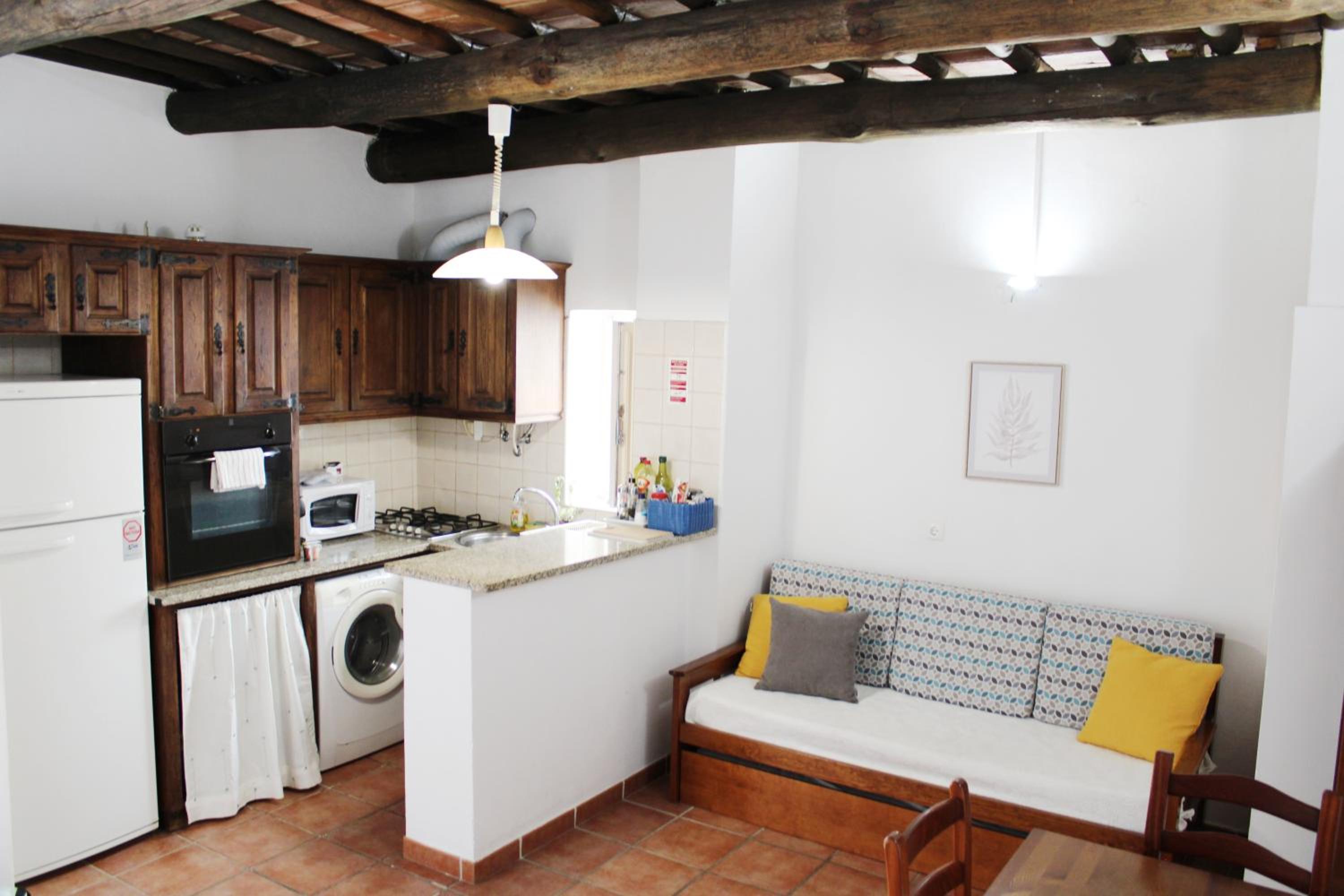 One-Bedroom House - Photo 20