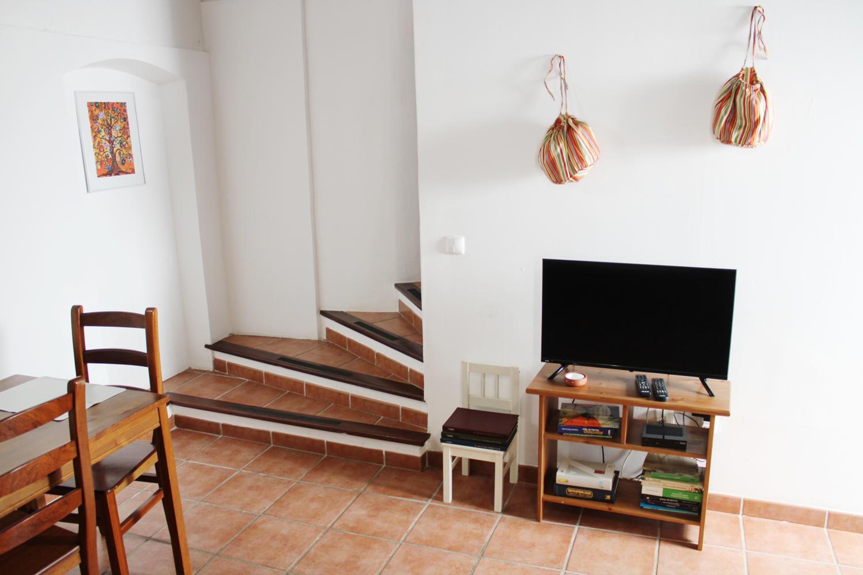 One-Bedroom House - Photo 21