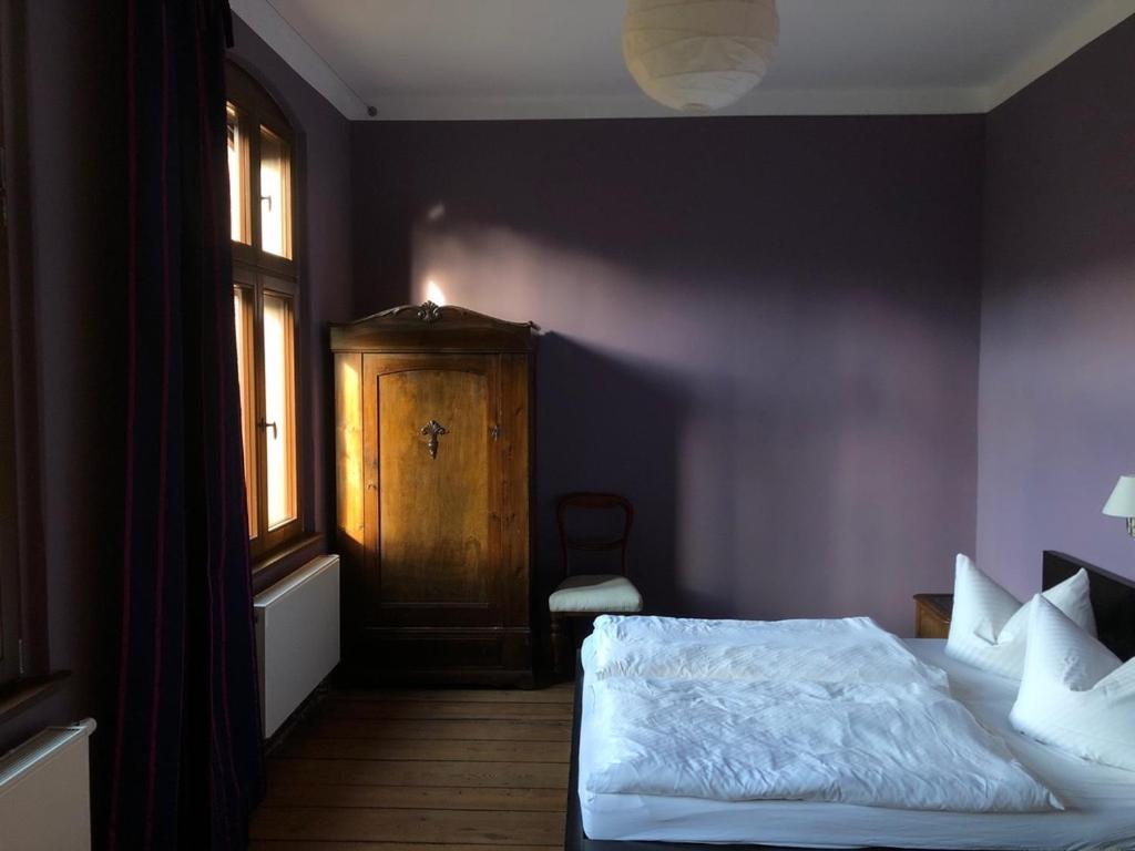 Two-Bedroom Apartment photo 2