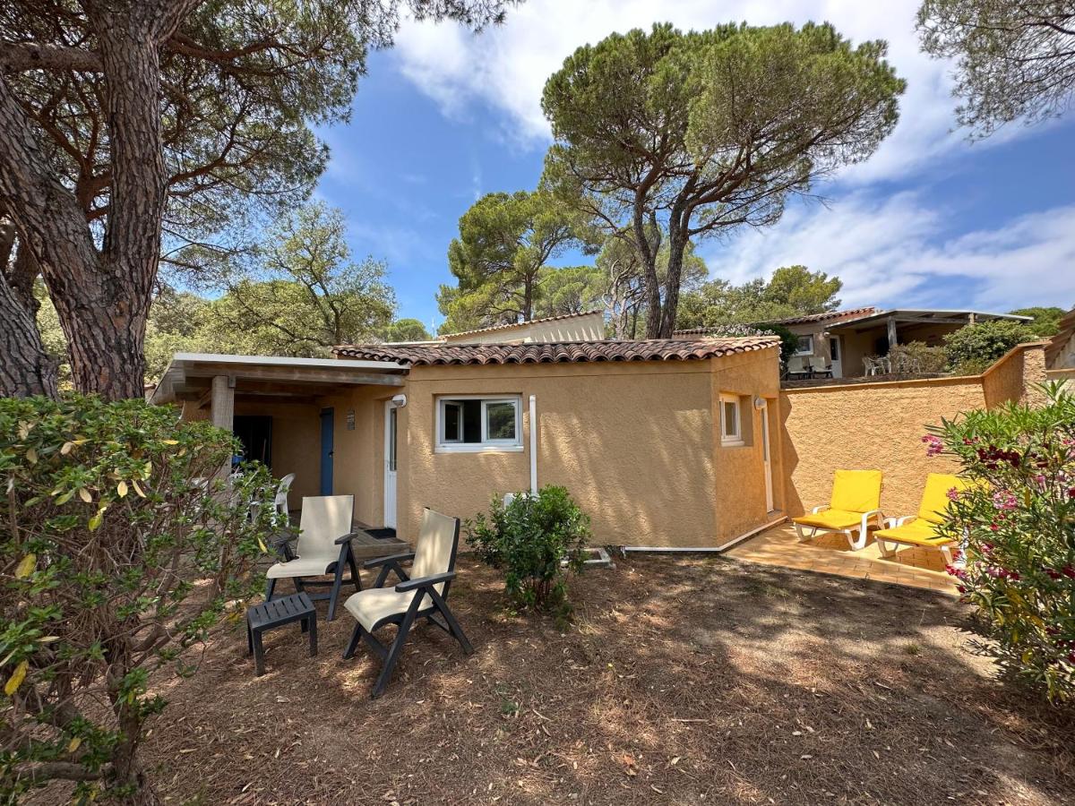 One-Bedroom House photo 1
