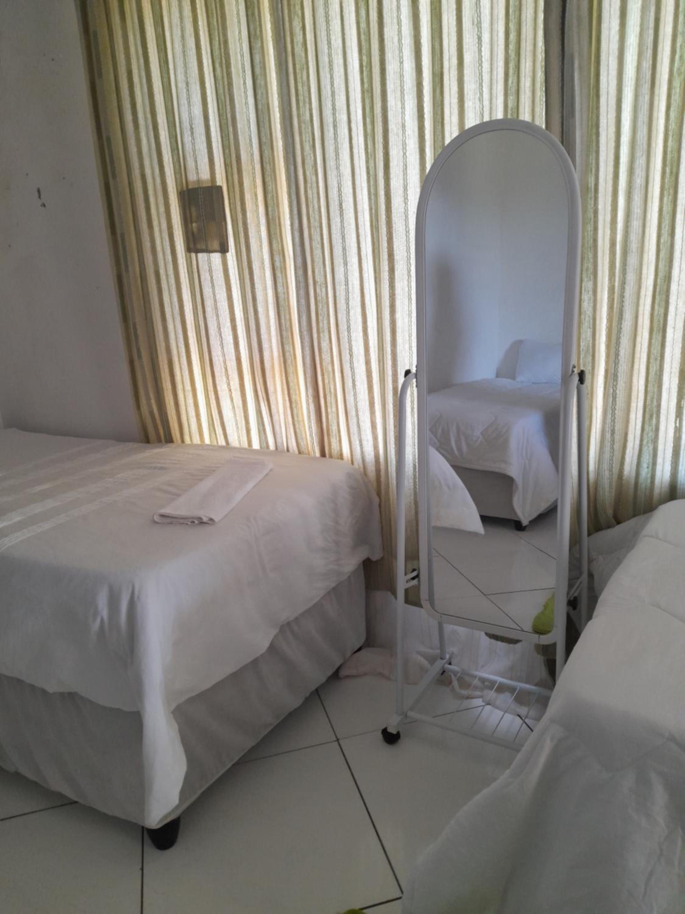 Triple Room - Photo 12