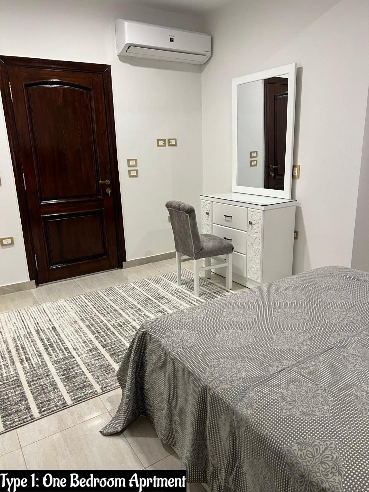 One-Bedroom Premium Apartment photo 2