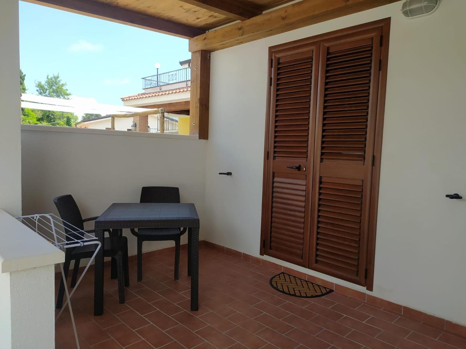 Standard Double Room - Photo 4